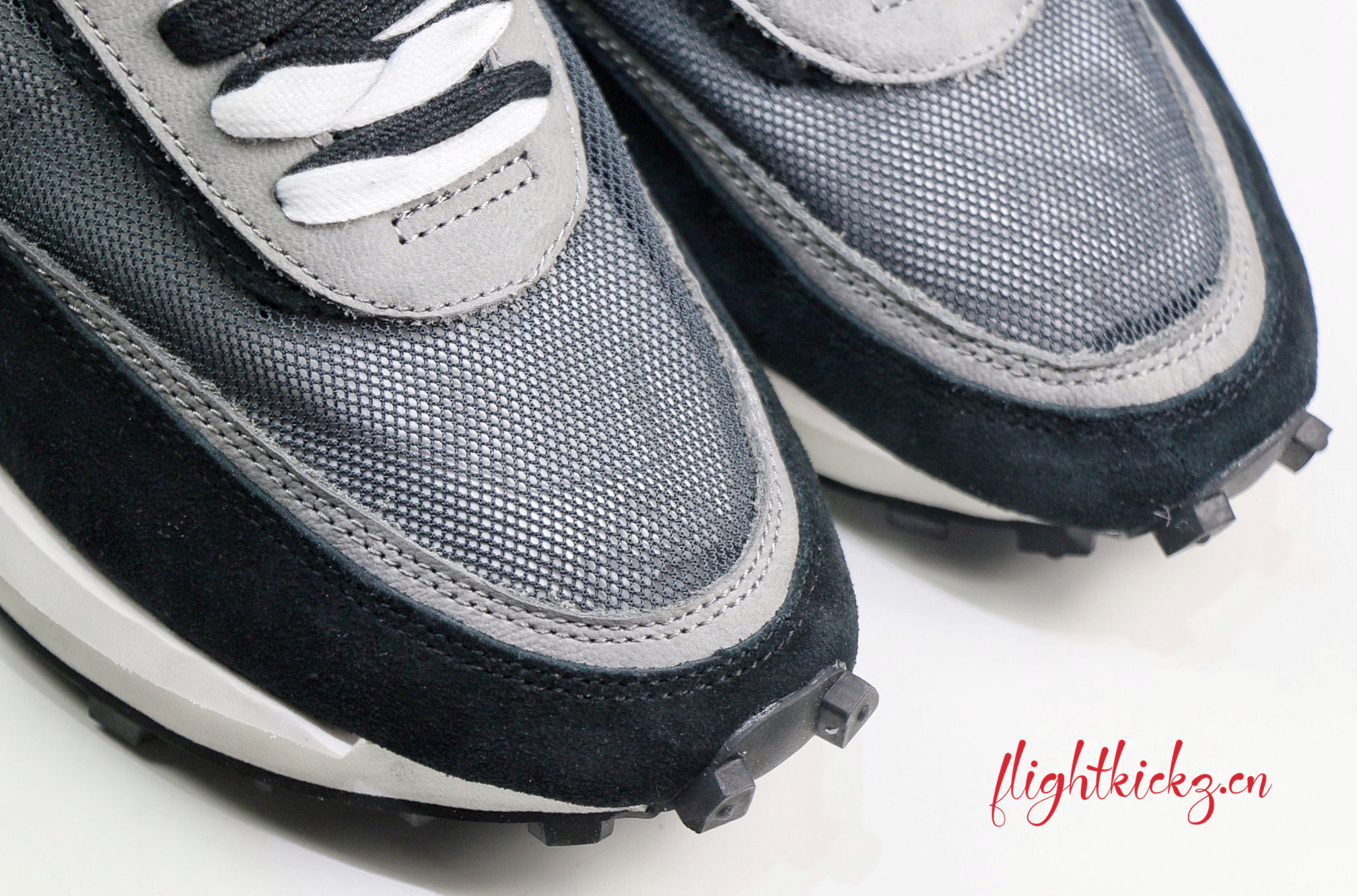 Nike LD Waffle Sacai Hybird Black White