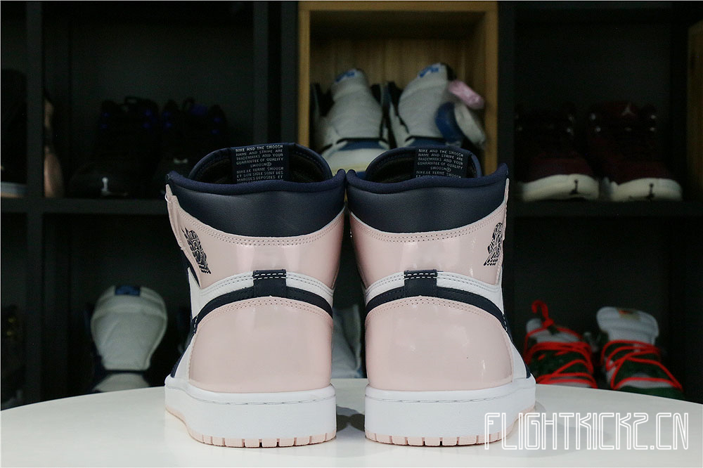 Air Jordan 1 High OG Atmosphere