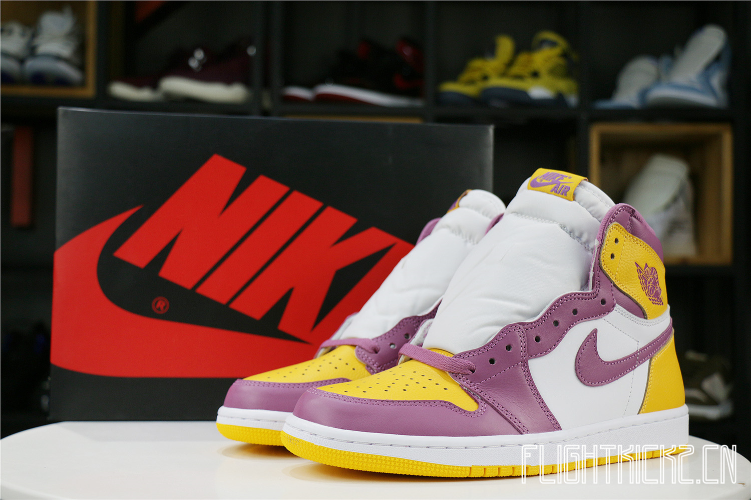 Air Jordan 1 Retro High OG Brotherhood