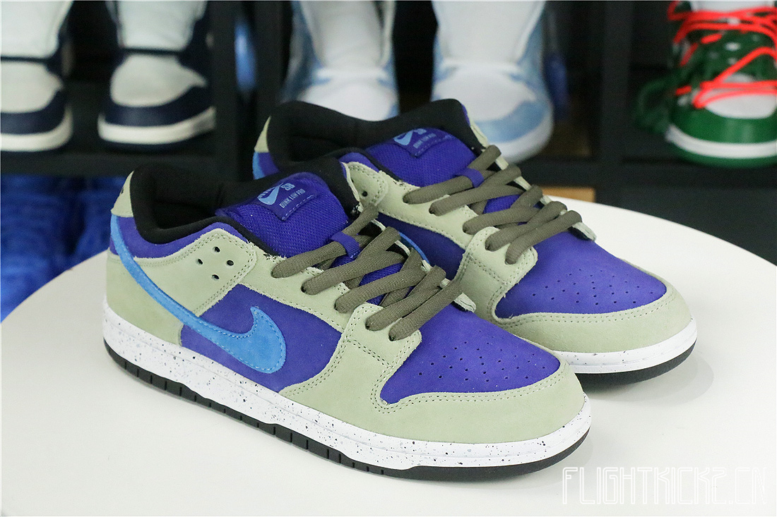 Nike Dunk Low SB ACG Celadon