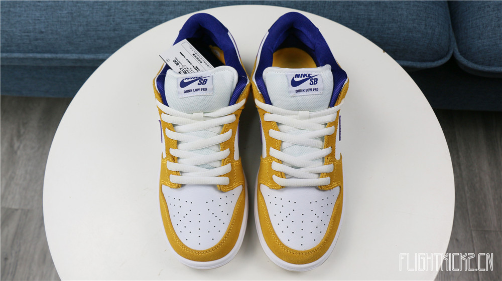 Nike SB Dunk Low Lakers 2020