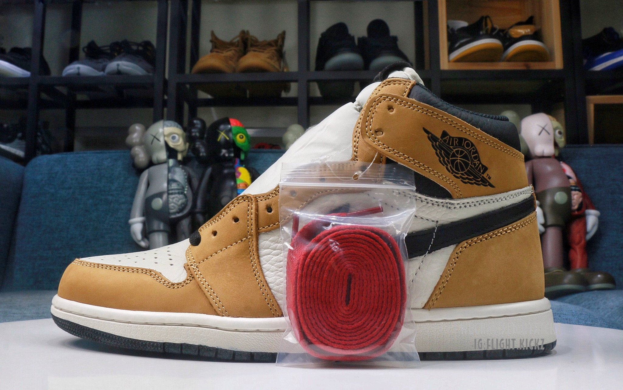 Air Jordan 1 Retro High Og Rookie Of The Year (LN5 A1)