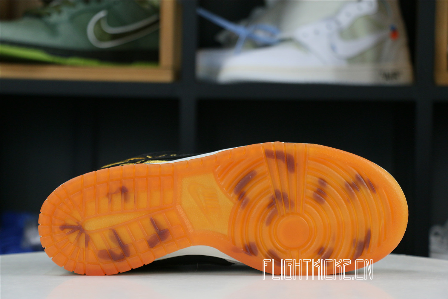 Nike Dunk Low Year of the Tiger (2022)