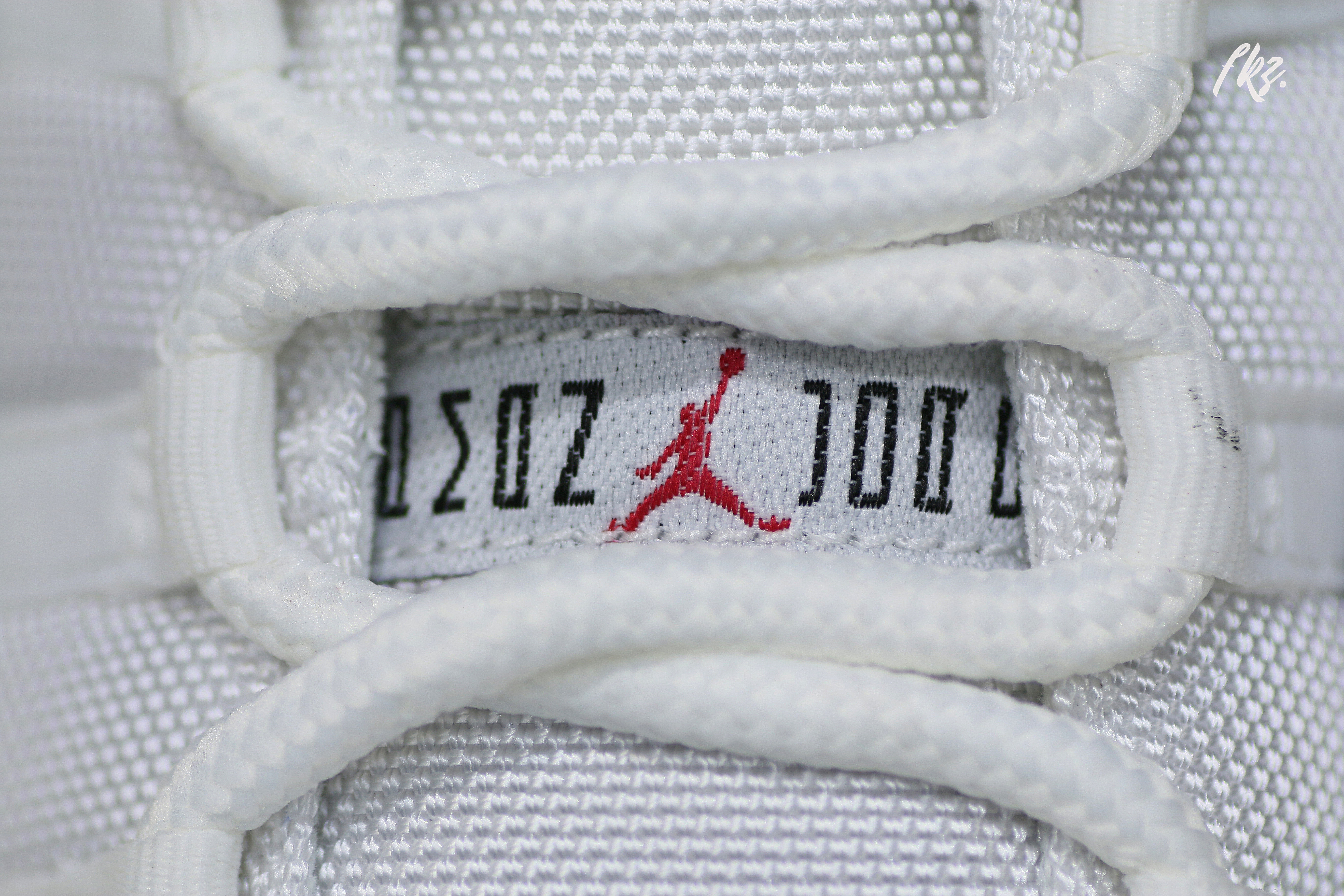 Air Jordan 11 Retro Cherry 2022 (LN5 A1 Batch)