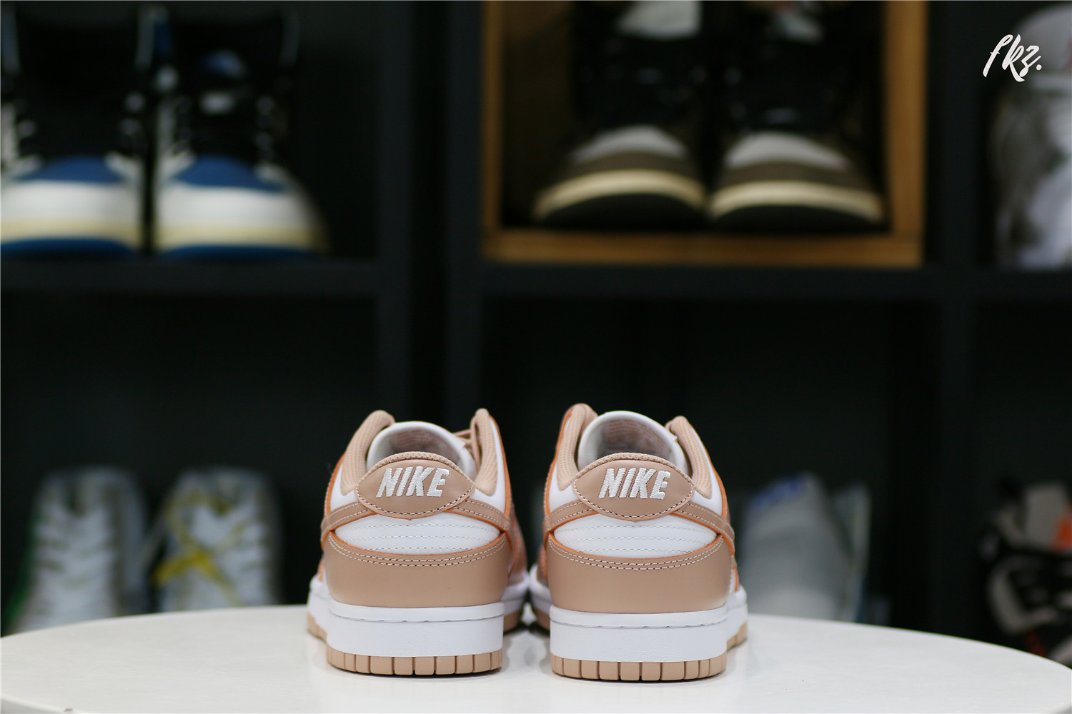 Nike Dunk Low Rose Whisper