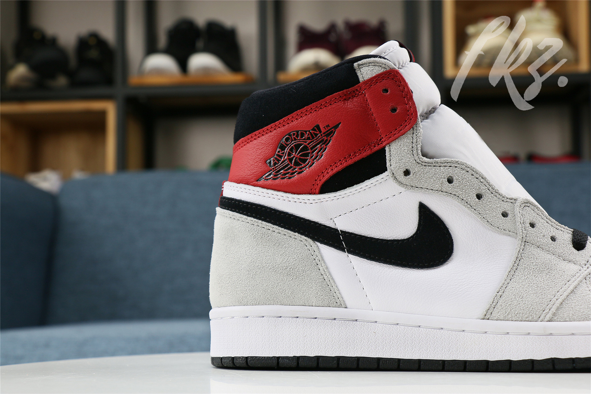 Air Jordan 1 Retro Smoke Grey(GS)