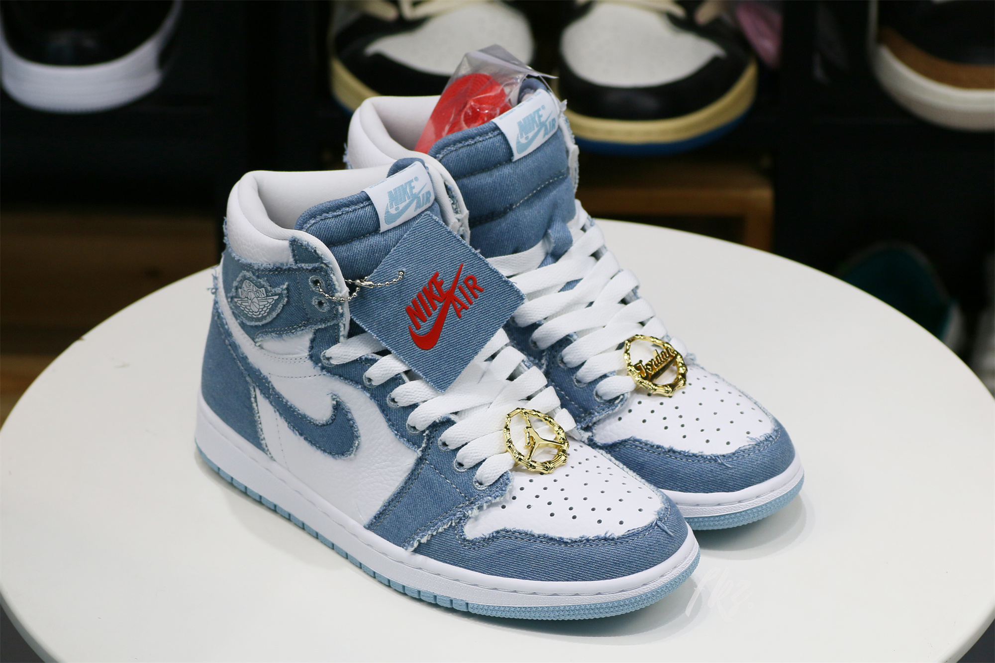 Air Jordan 1 High OG WMNS Denim 2022