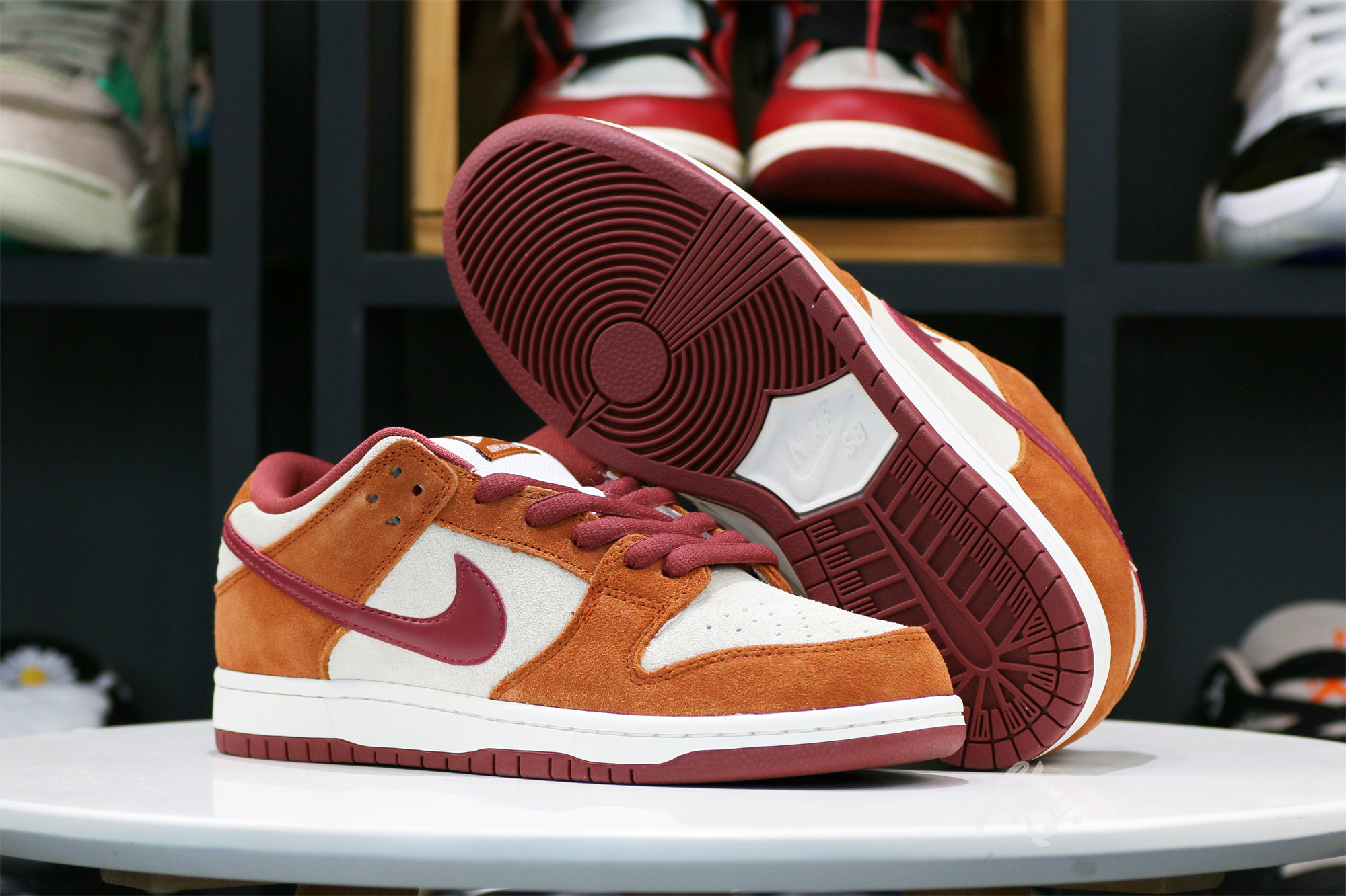 Nike SB Dunk Low Pro Dark Russet Cedar 2019