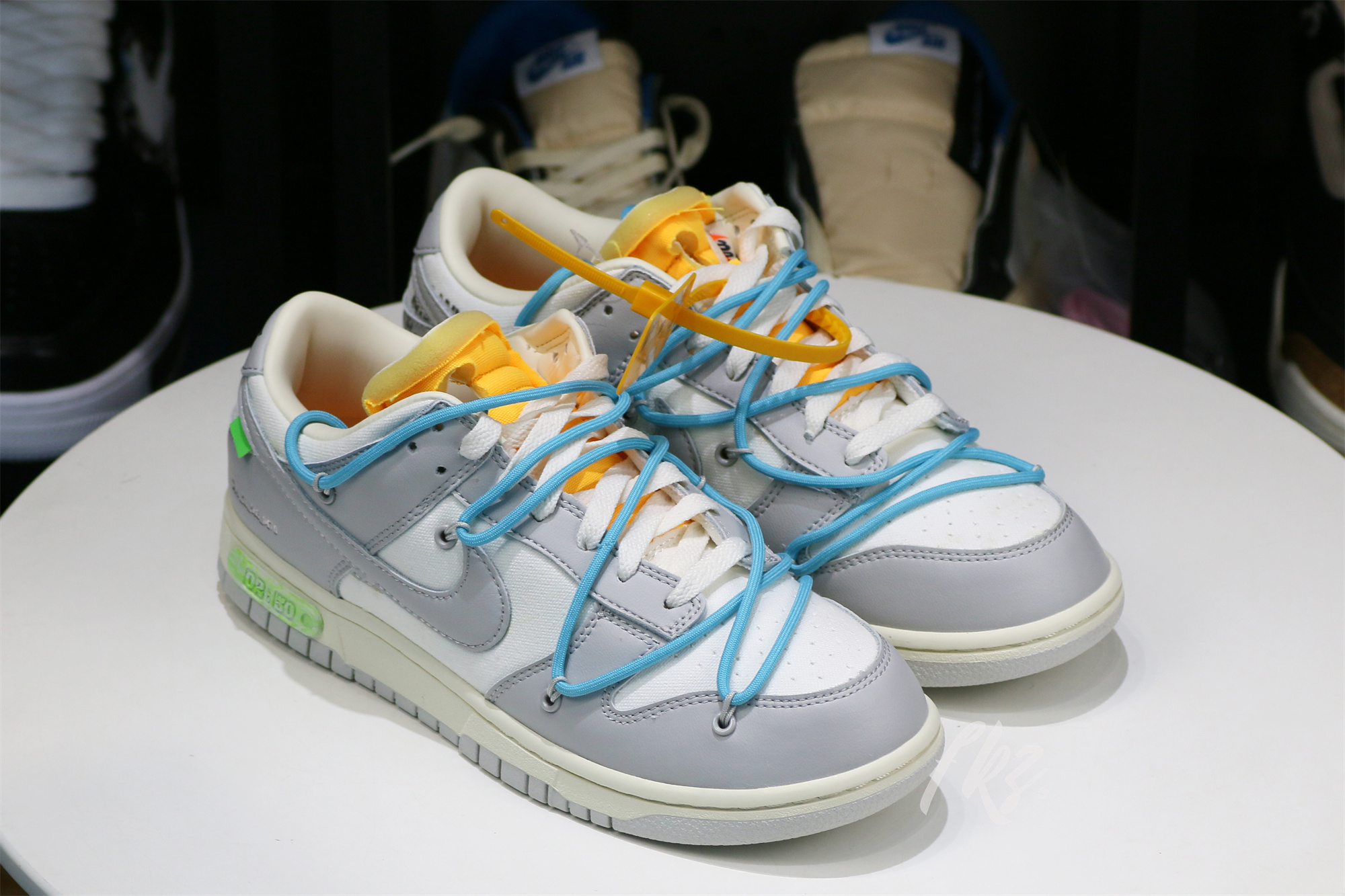 Nike Dunk Low Off-White Lot 2