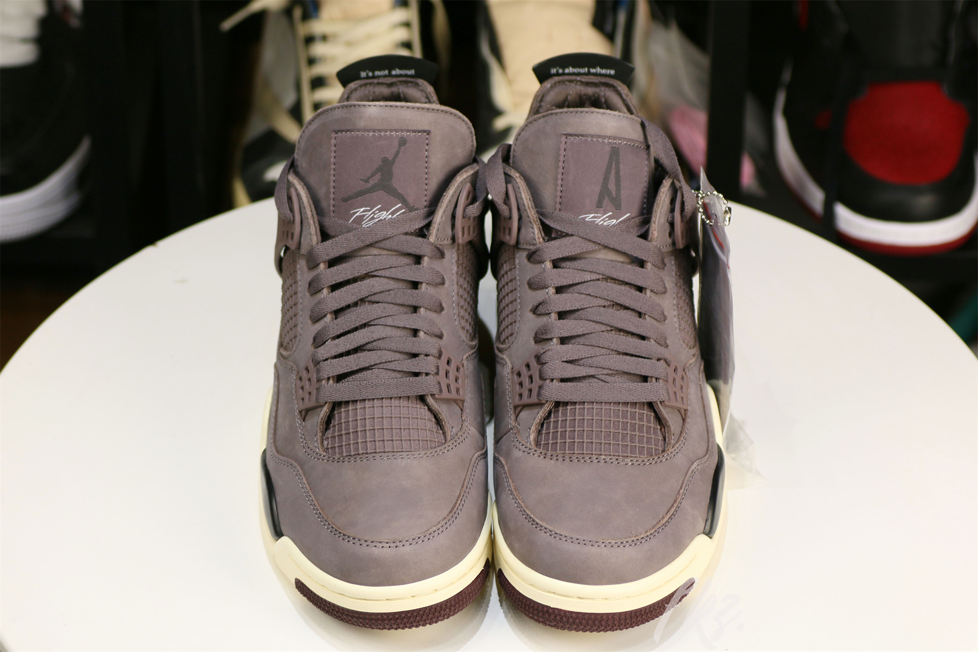 A Ma Maniére x Air Jordan 4 Retro ‘Violet Ore’ 2022 (LN5 A1 Batch)