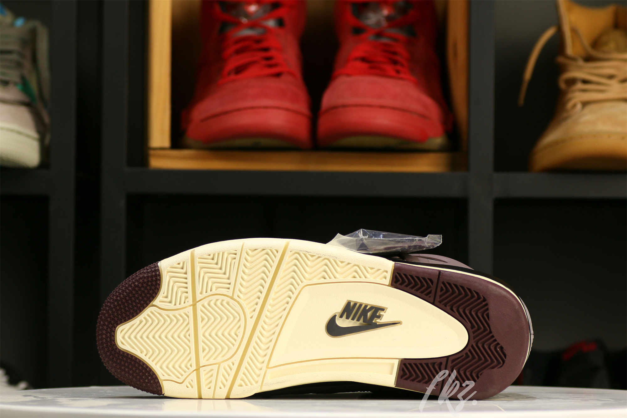 A Ma Maniére x Air Jordan 4 Retro ‘Violet Ore’ 2022 (LN5 A1 Batch)