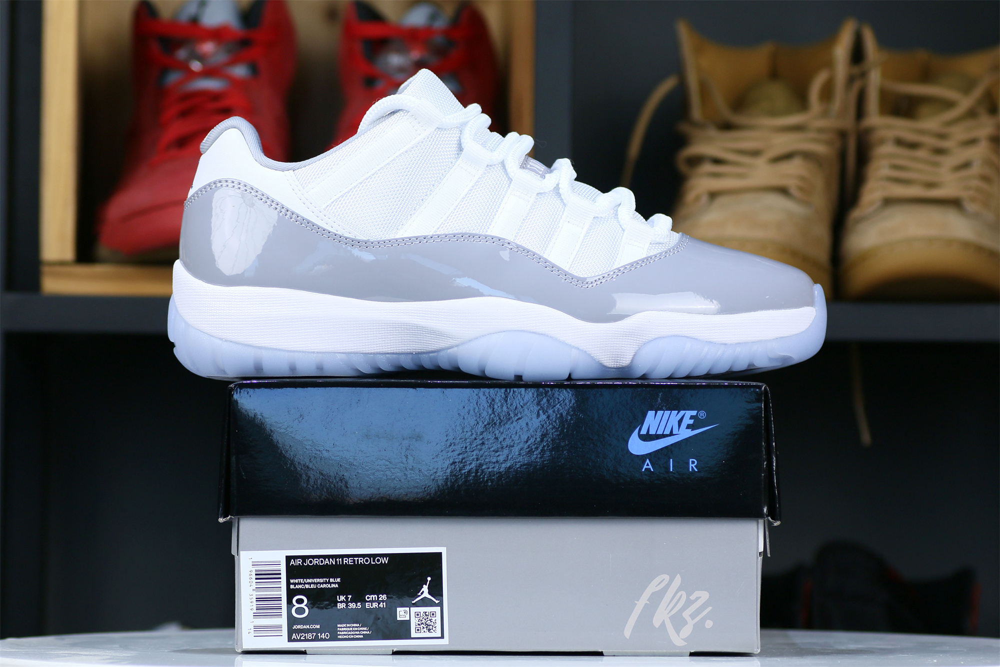 Air Jordan 11 Retro Low Cement Grey 2023 (LN5 A1 Batch)