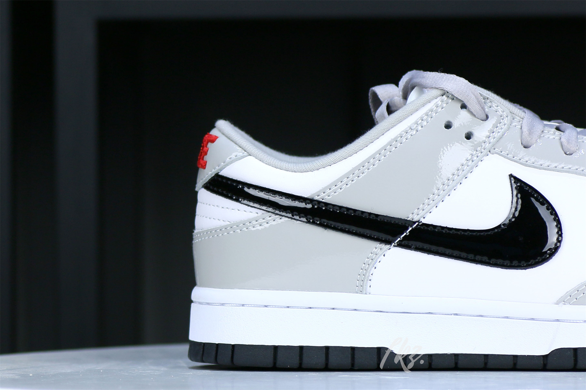 Nike Dunk Low Light Iron Ore (W)