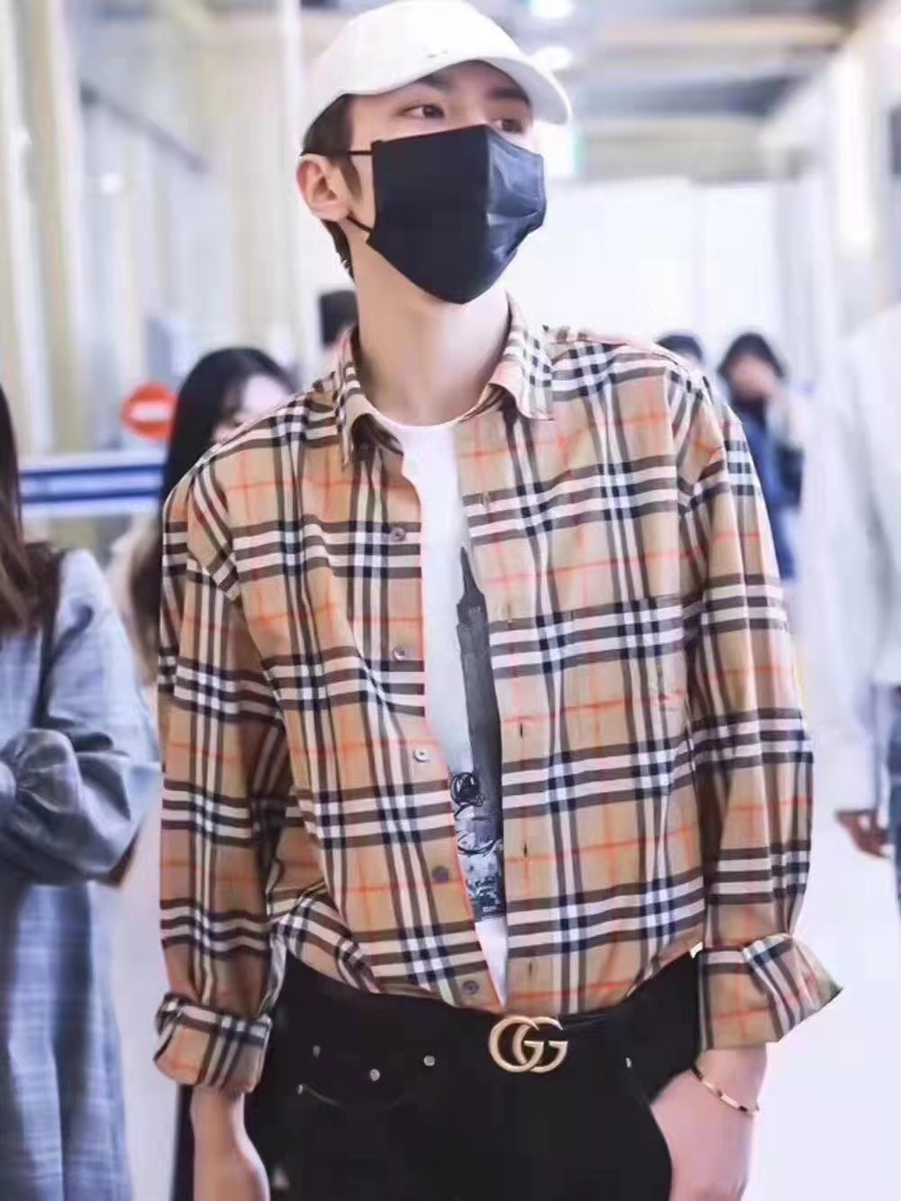 Bby Classic Plaid Long Sleeve Shirt