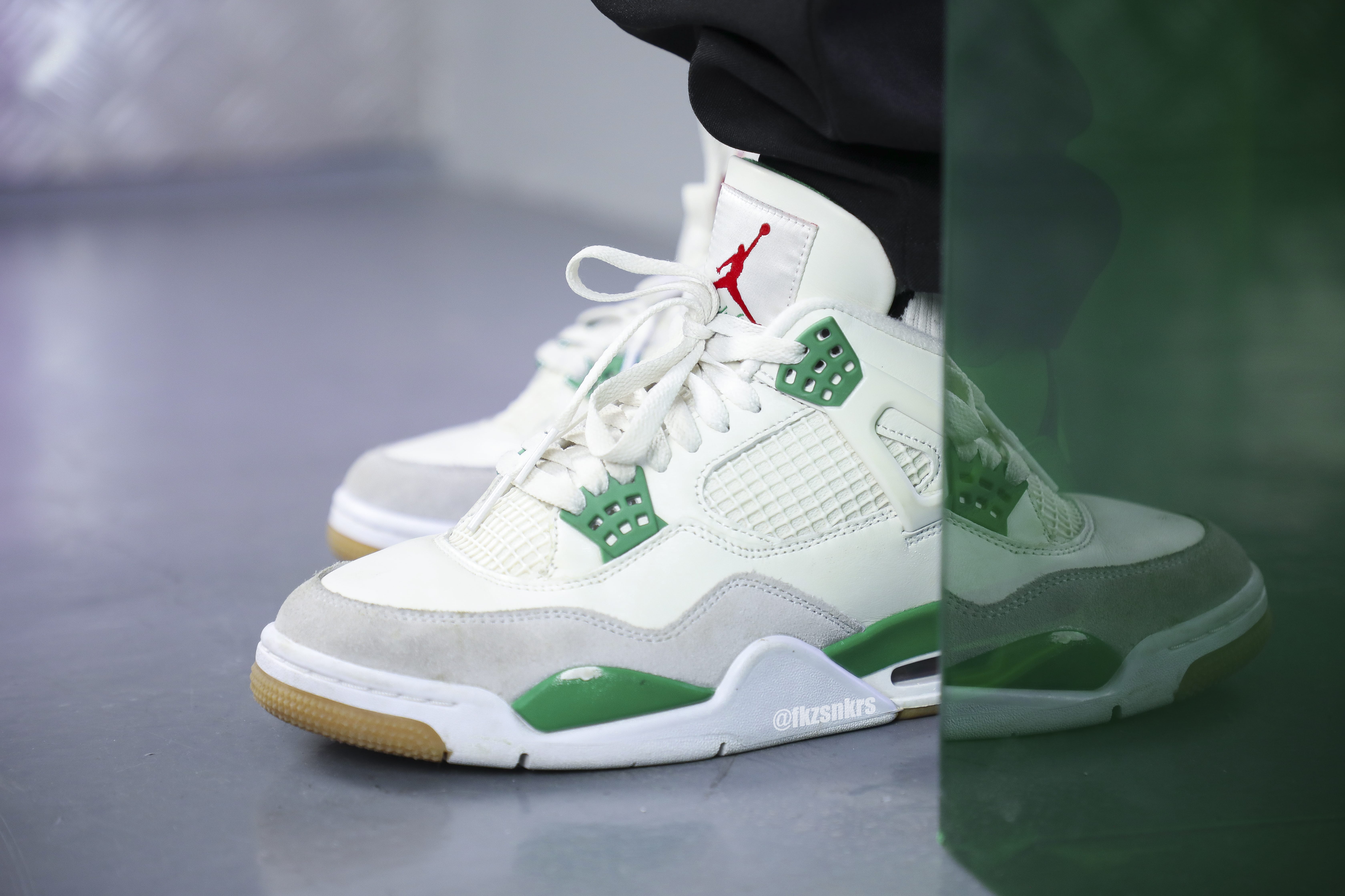 Nike SB x Air Jordan 4 “Pine Green” 2023 (LN5 A1 Batch)