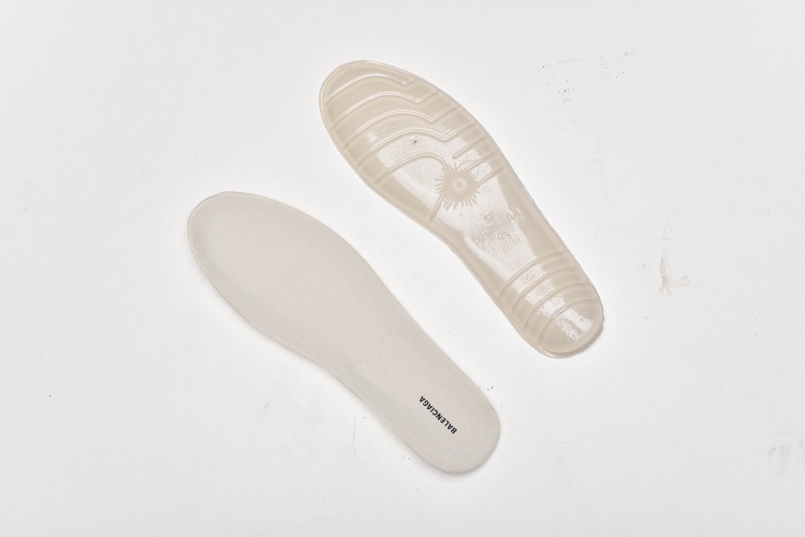 Balenciag* Wmns Track Sneaker ‘Full Beige’