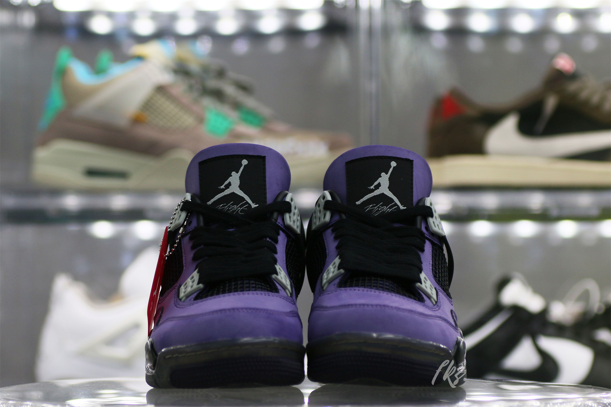 Jordan 4 Retro Travis Scott Purple (Friends And Family)