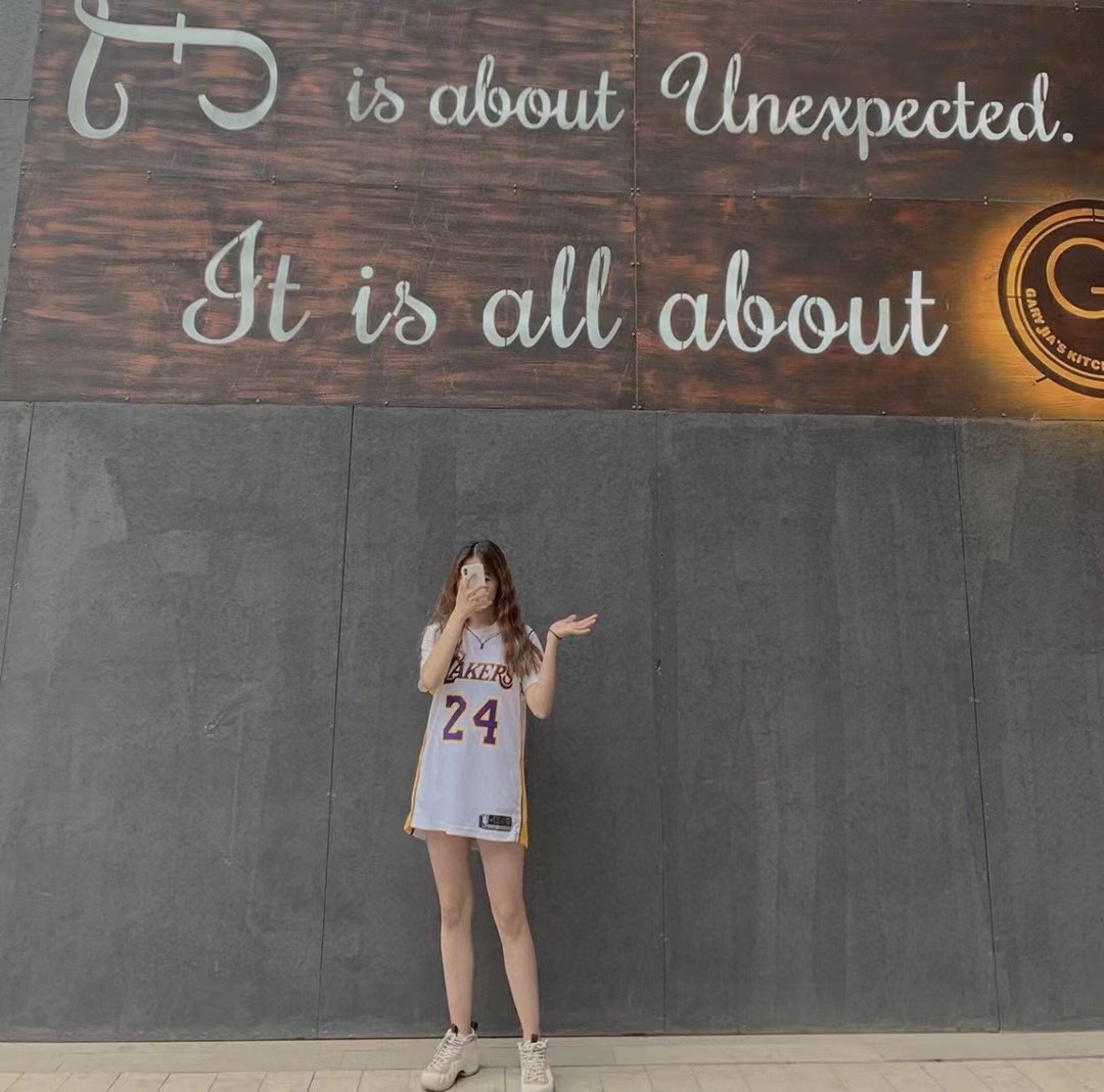 Lakers No. 24 Kobe Bryant home jersey