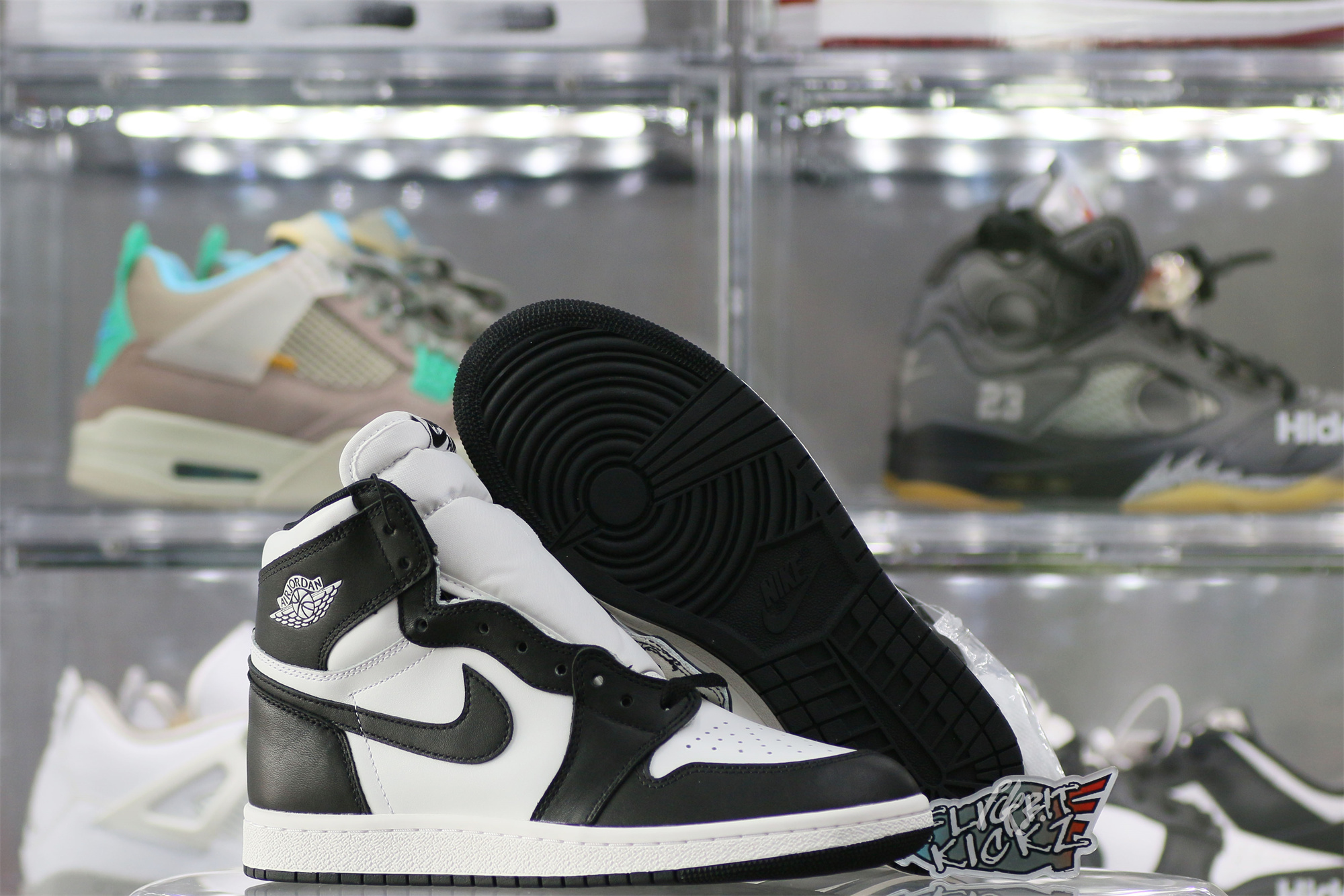 Jordan 1 Retro High 85 Black and White 2023