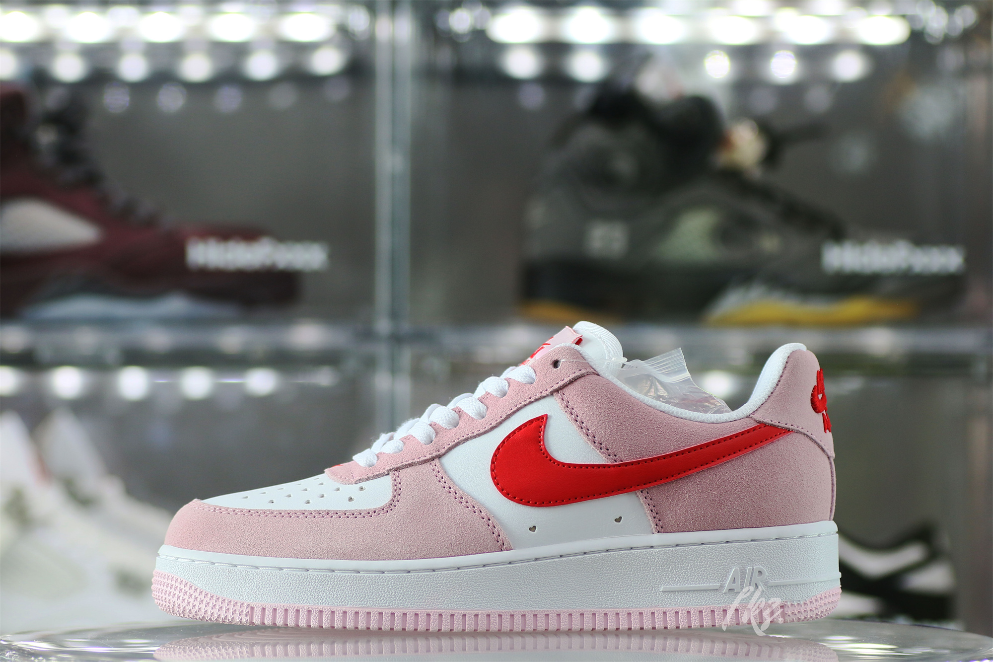 Nike Air Force 1 Low ’07 QS Valentine’s Day Love Letter