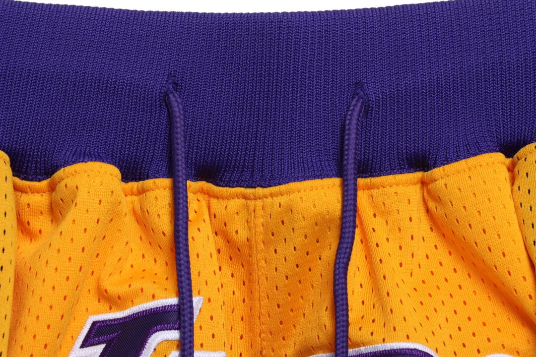 NBA vintage Los Angeles Lakers shorts