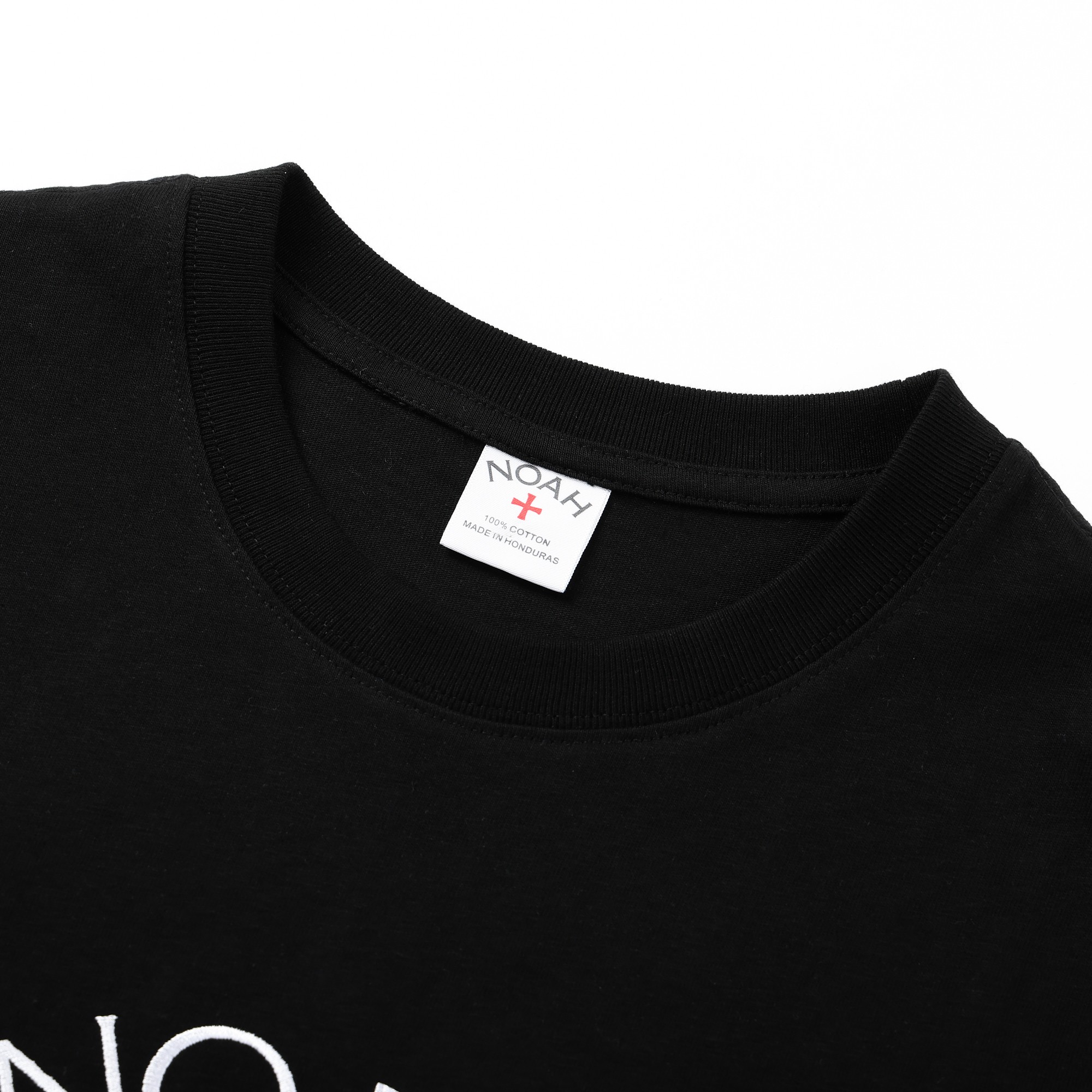 N0ah classic rose embroidery short sleeves