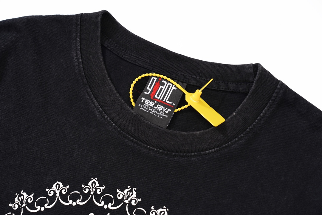 vintag3 hand-held rose and pigeon printed short-sleeved T-shirt