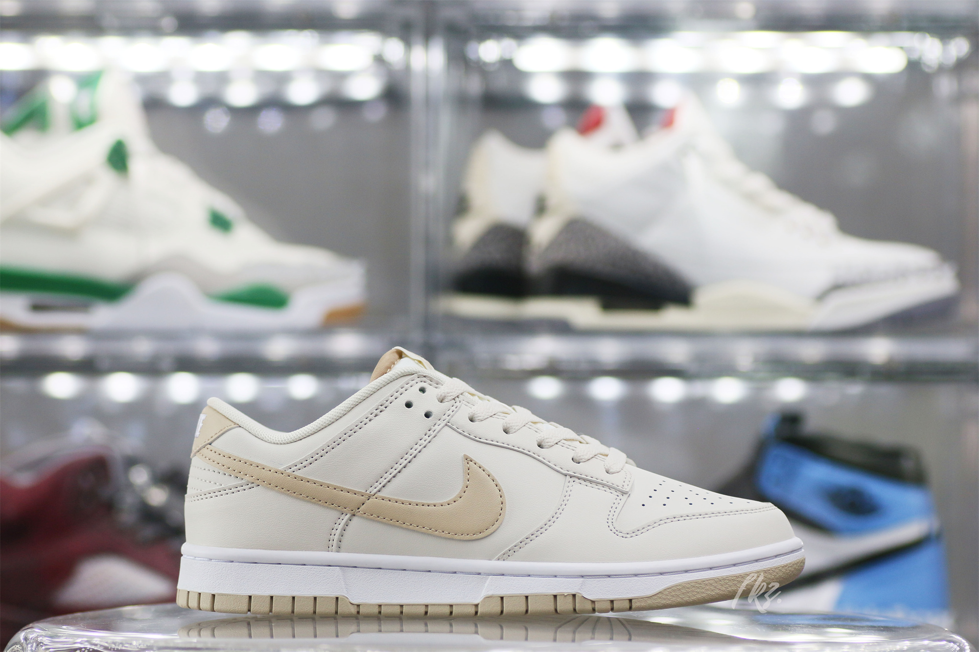 Nike Dunk Low Phantom Sanddrift