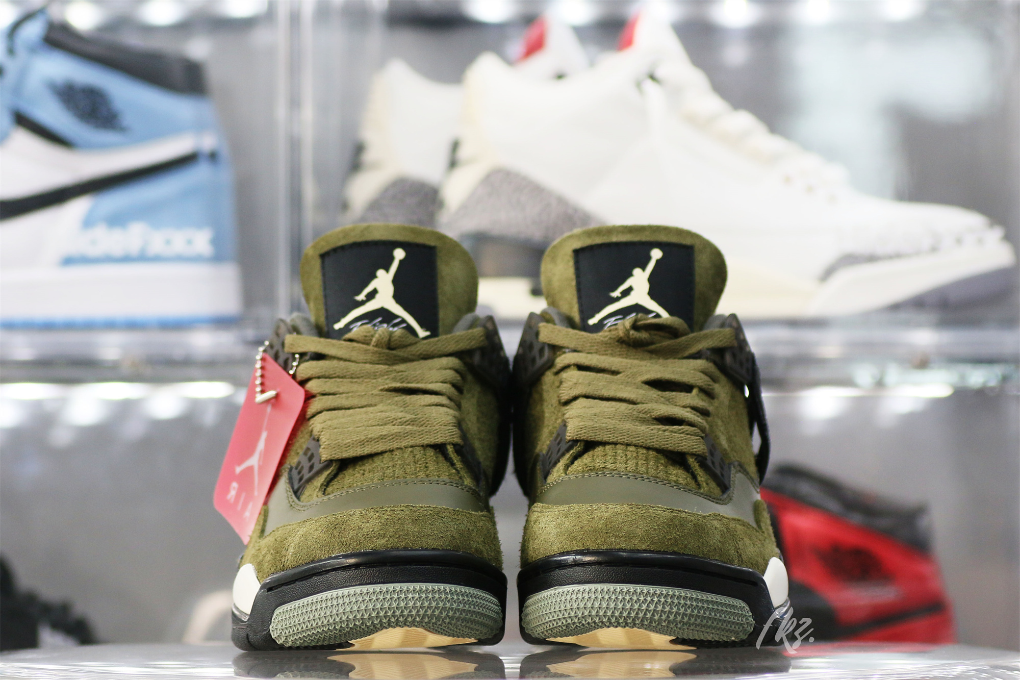 Air Jordan 4 Retro SE Craft Medium Olive (LN5 A1)
