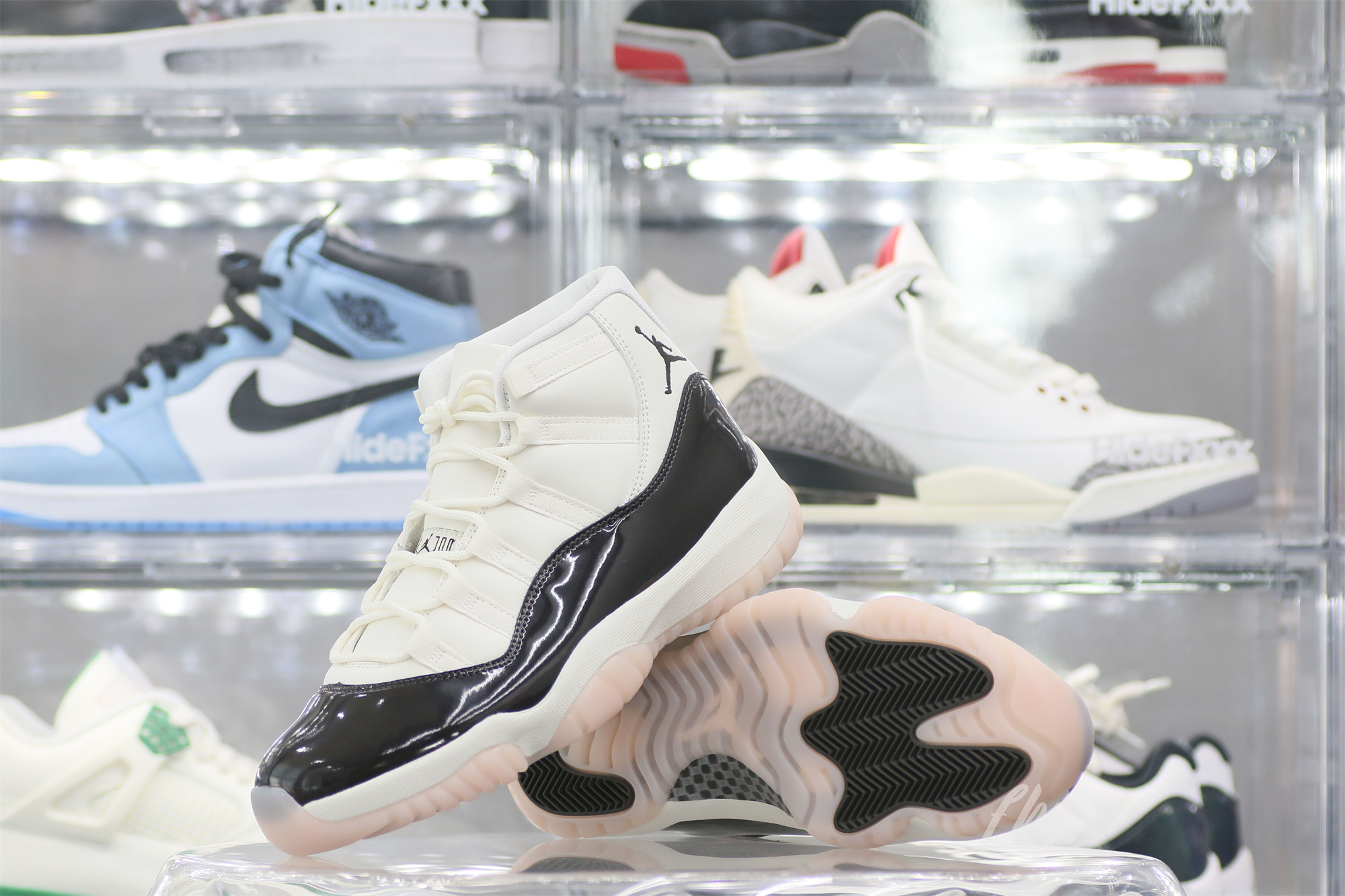 Air Jordan 11 “Neapolitan”(WMNS) (Ln5 A1 Batch)