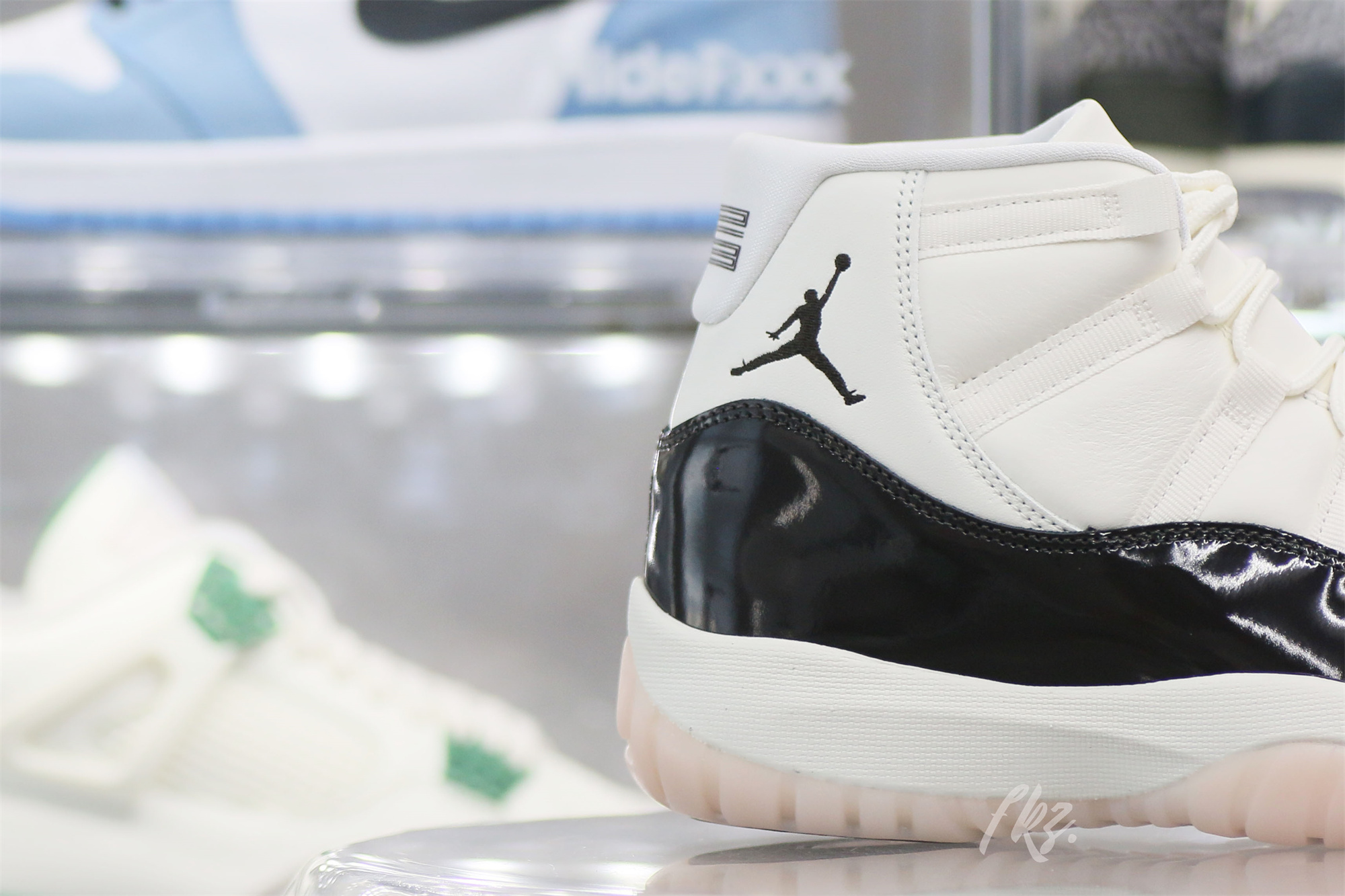 Air Jordan 11 “Neapolitan”(WMNS) (Ln5 A1 Batch)