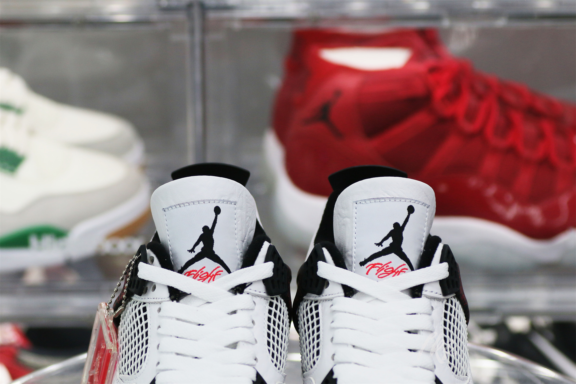 Air Jordan 4 Retro Flight Nostalgia