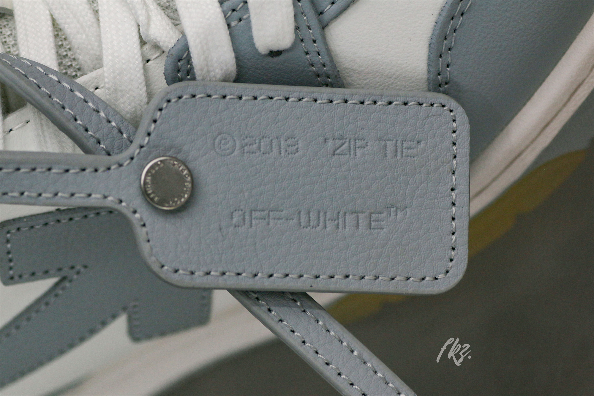 OFF-WHITE White & Gray Out Of Office Sneakers