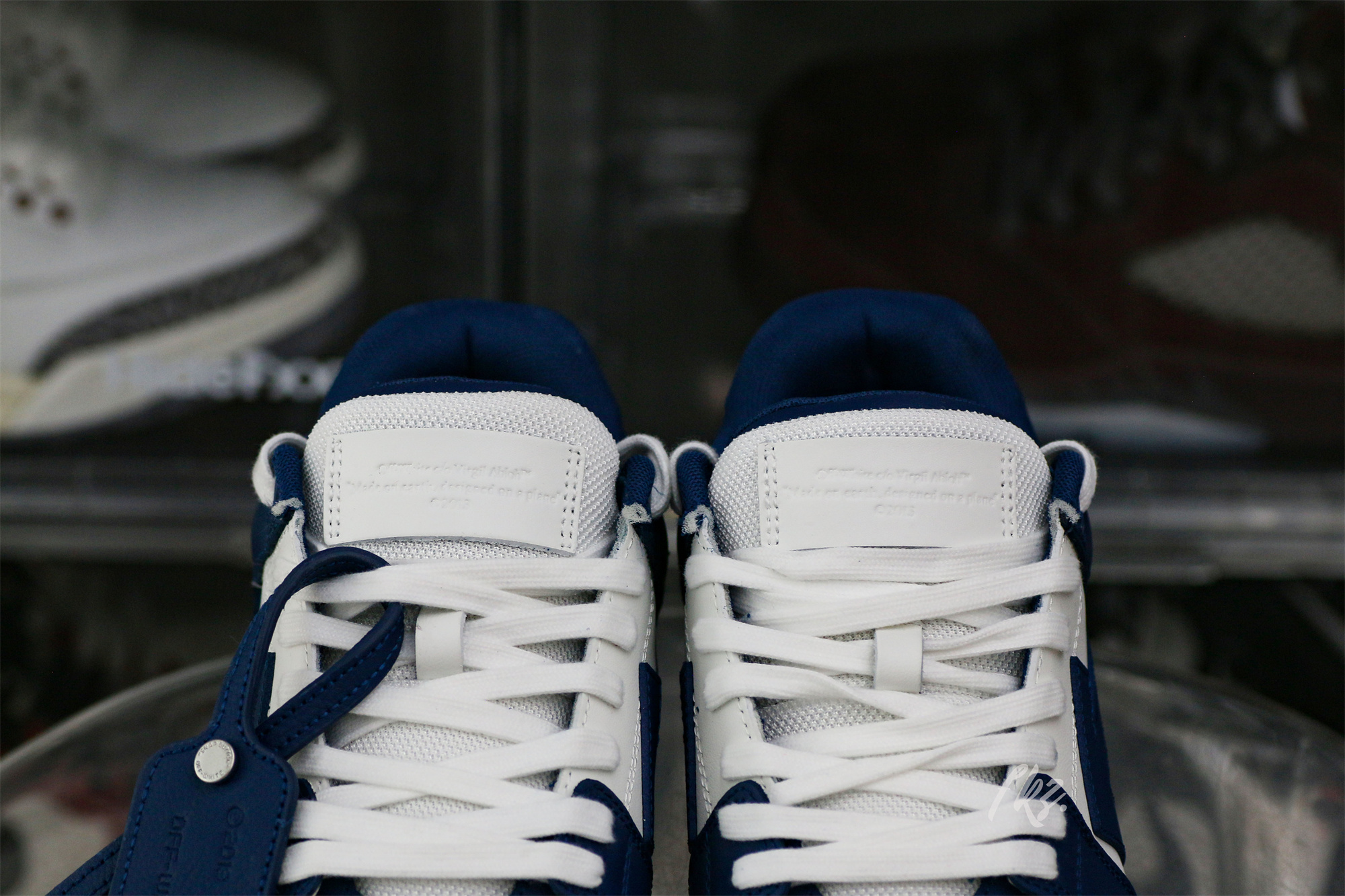 OFF-WHITE White & Navy Out Of Office Sneakers