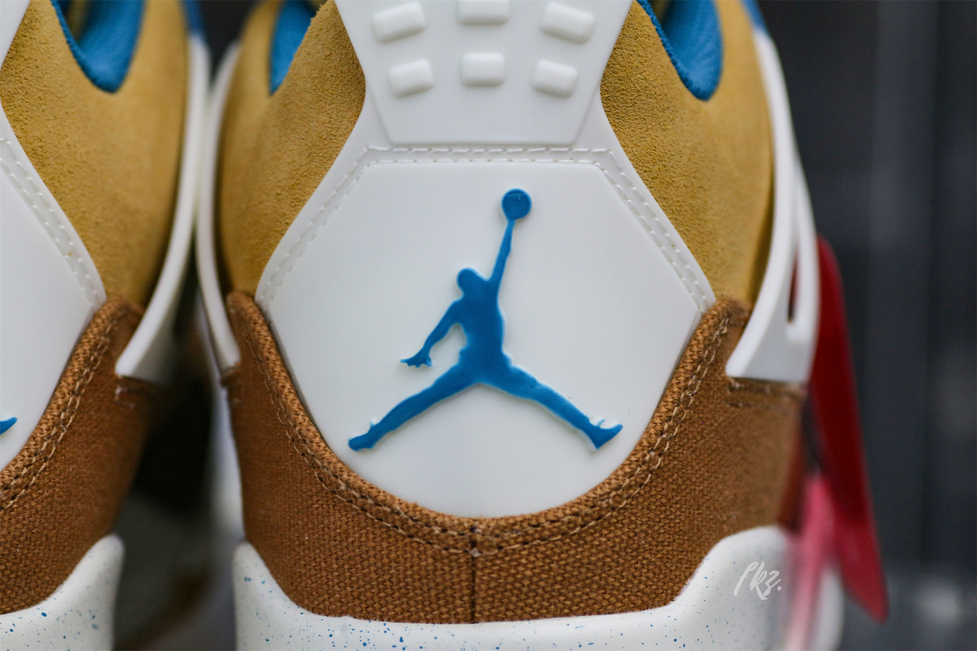 Air Jordan 4 Retro Cacao Wow 2023