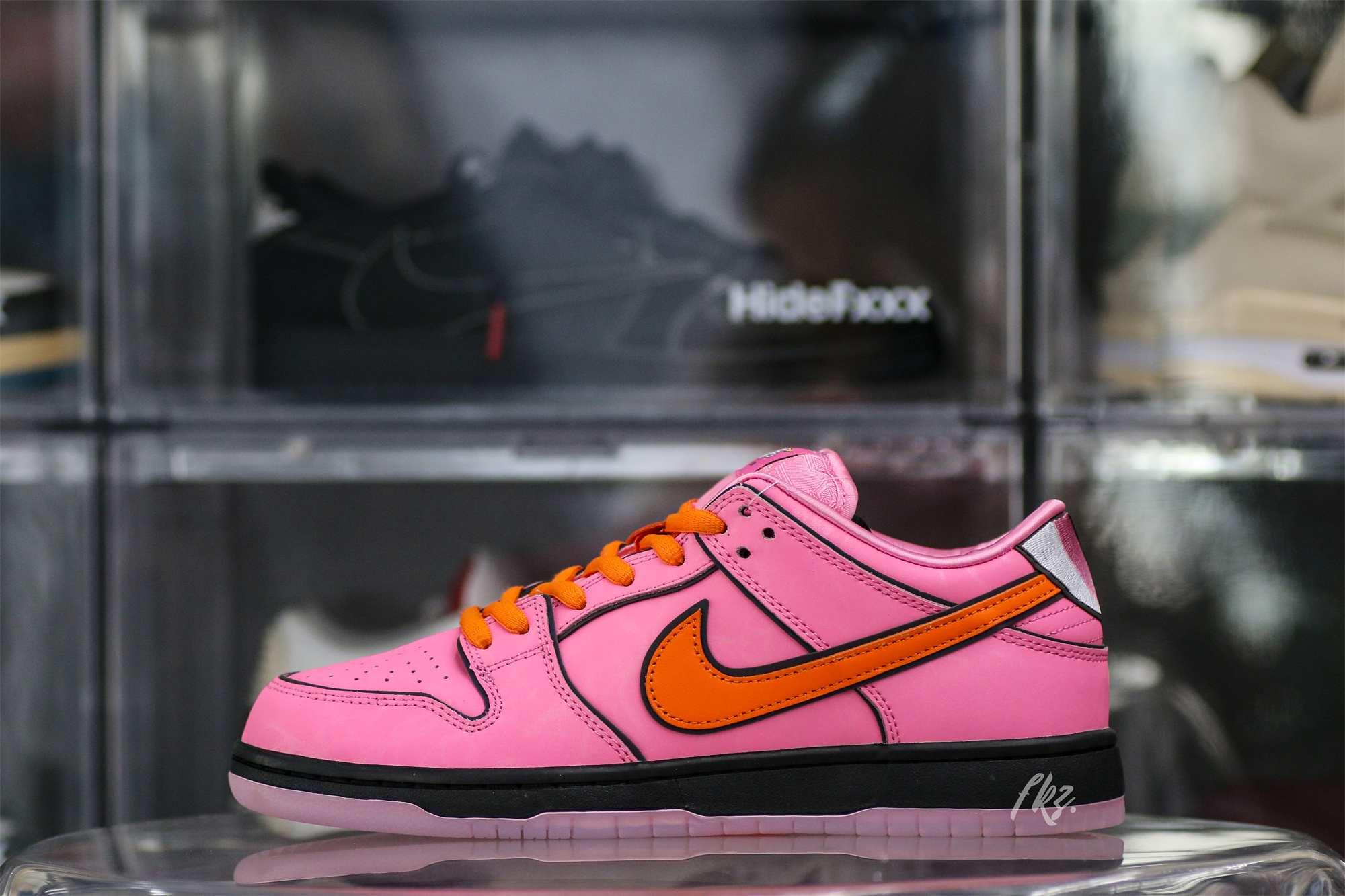 The Powerpuff Girls x Nike SB Dunk Low Blossom