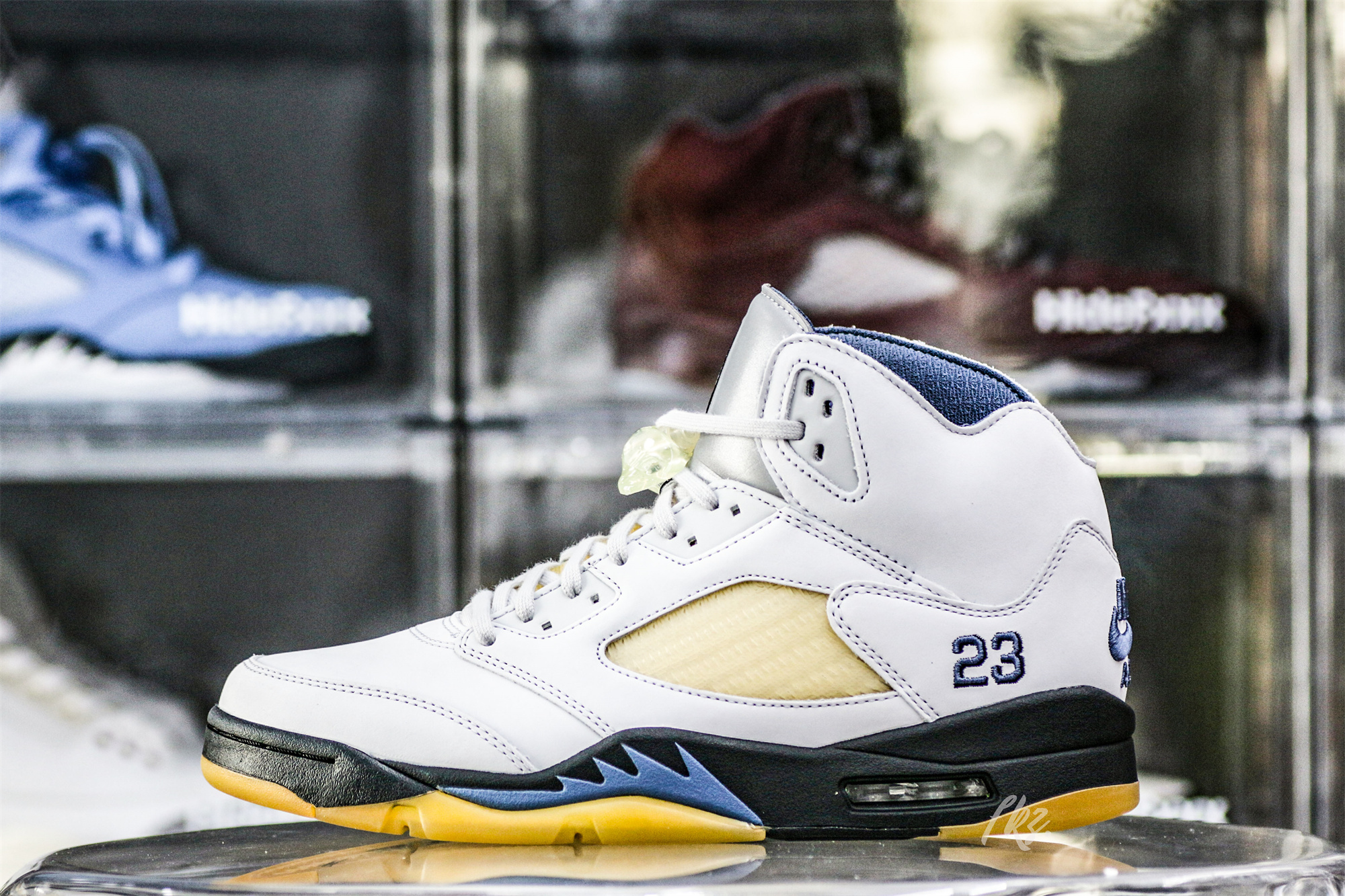 A Ma Maniere Air Jordan 5 SP Photon Dust/Diffused Blue WMS(LN5 A1)