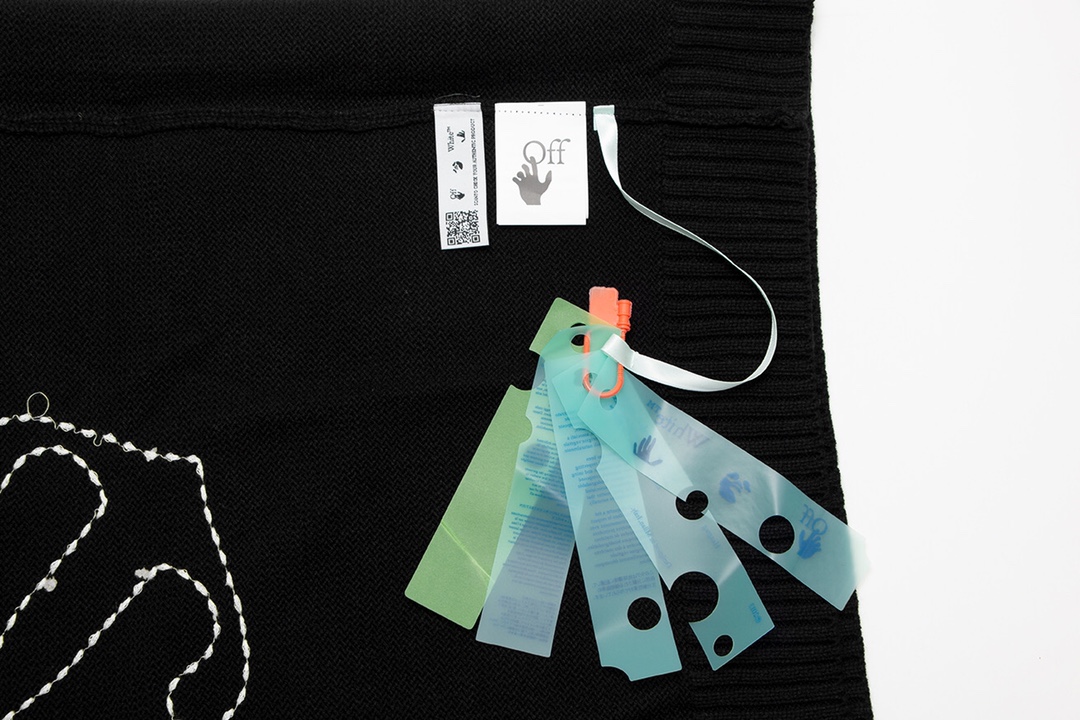 OFF-WHITE OW Arrow-Embroidered Sweater