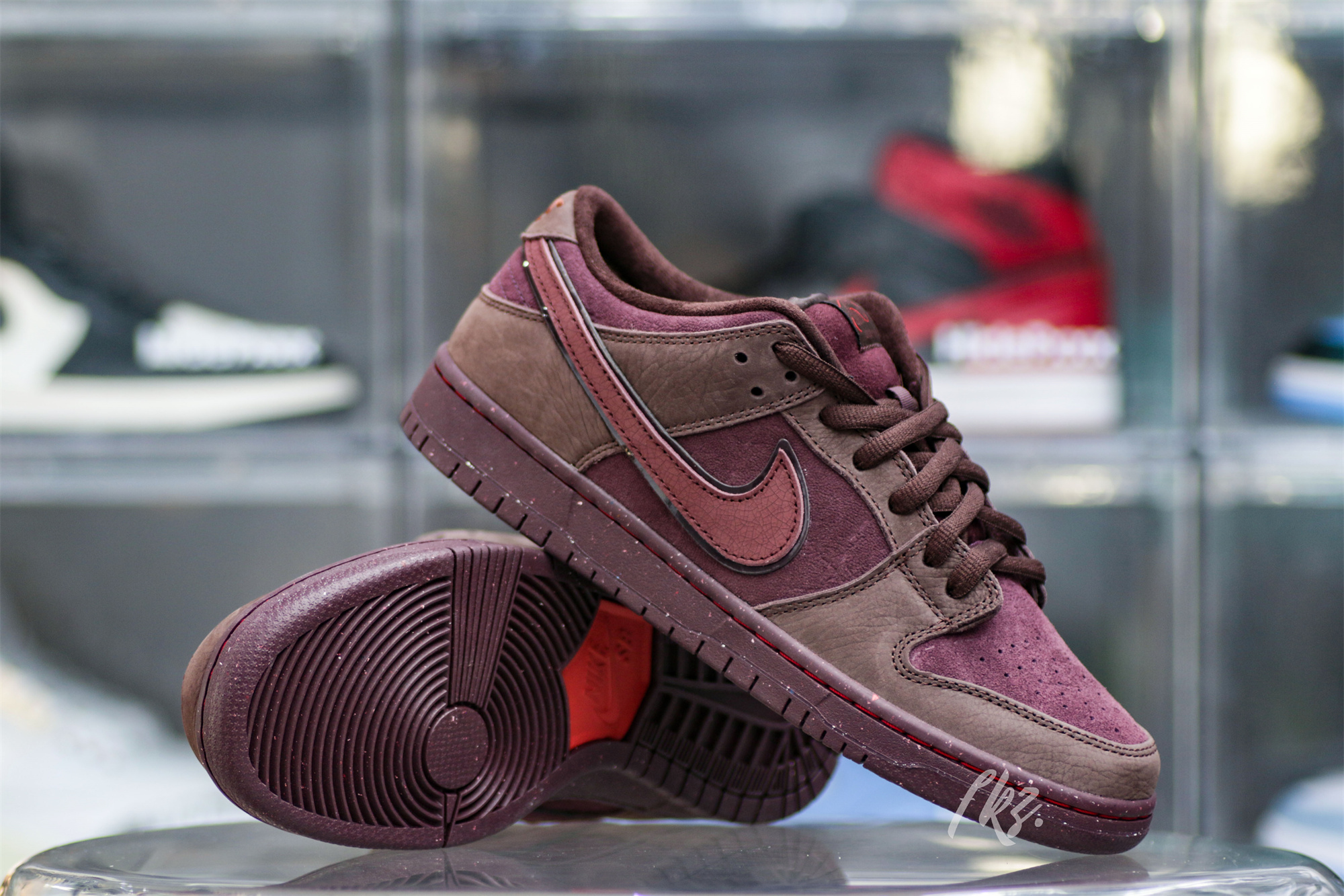 Nike SB Dunk Low Premium “Valentine’s Day”(2024)