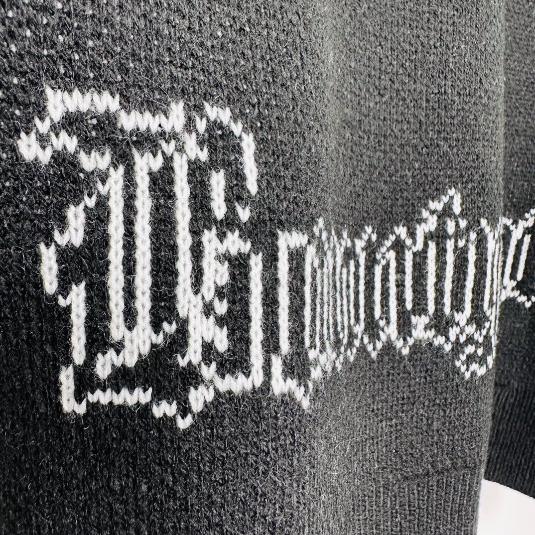 Suprem3 Bounty Hunter Jumper black 2023