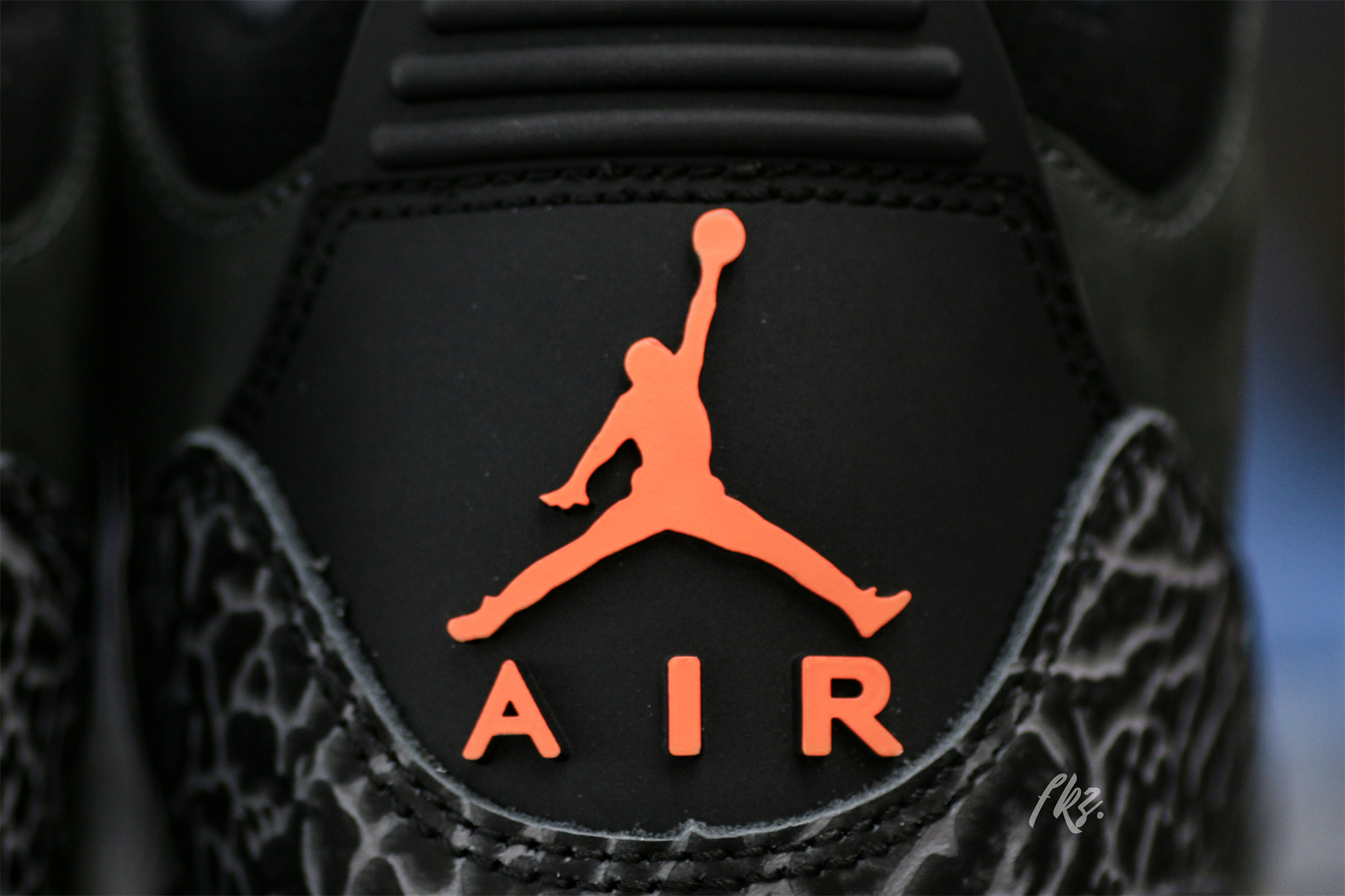 Air Jordan 3 Retro Fear Pack 2023