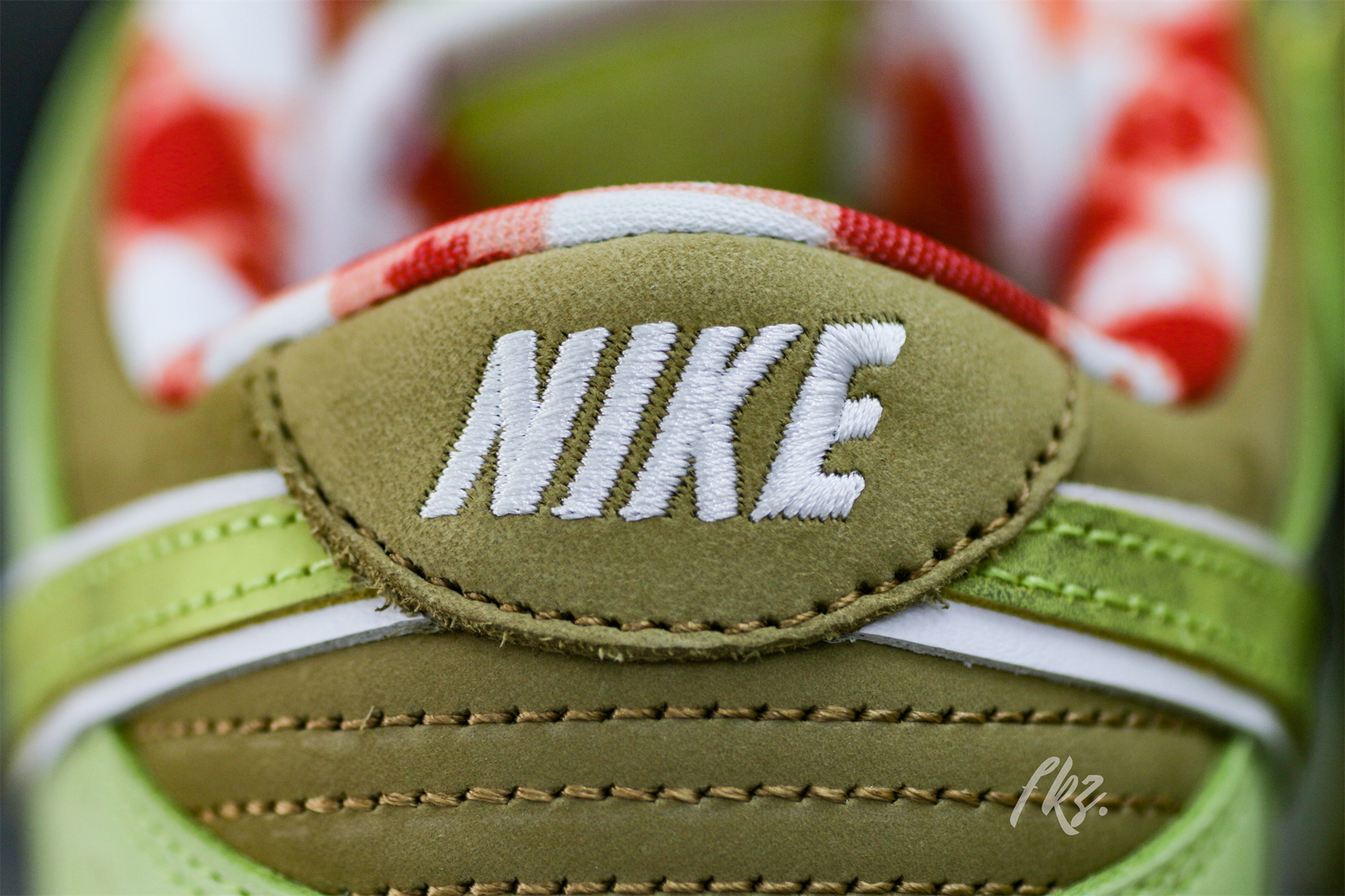 Nike SB Dunk Low Dunk Lobster Green Brown