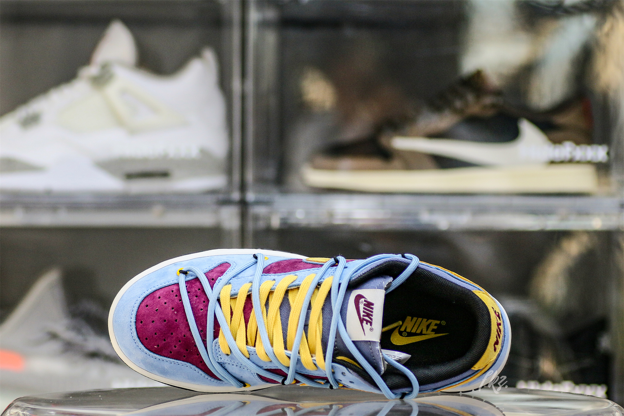 Otomo Katsuhiro x Nike Dunk One Piece Luffy Purple