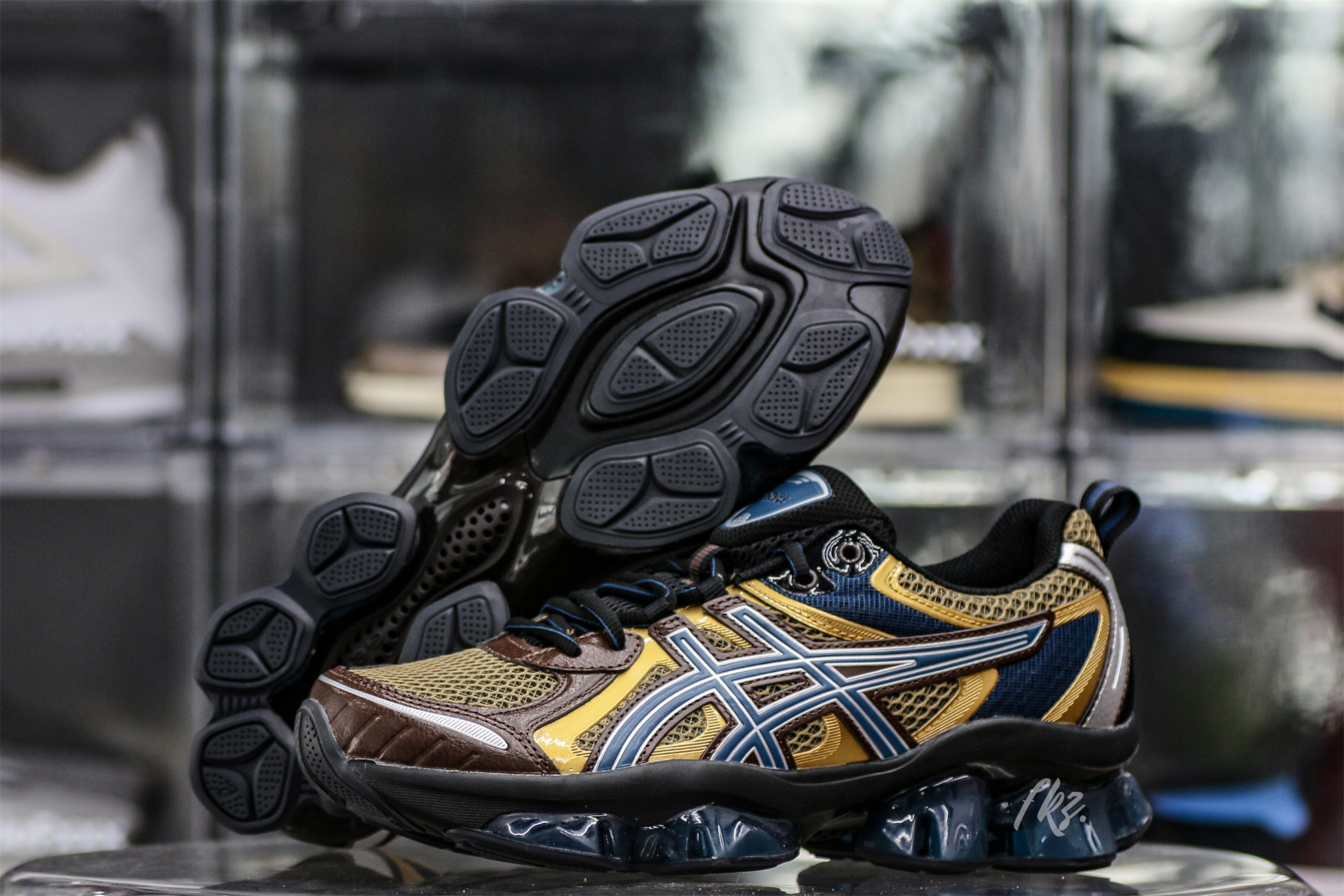 Gel Quantum Kinetic Dark Auburn Light Indigo