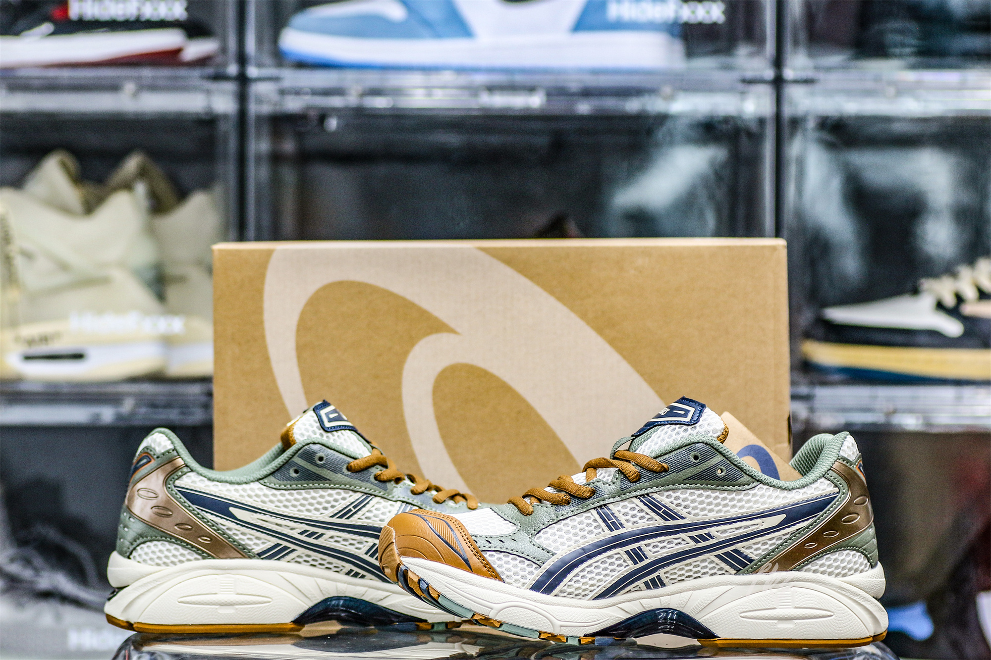 Gel Kayano 14 Vanilla Tarmac 2022