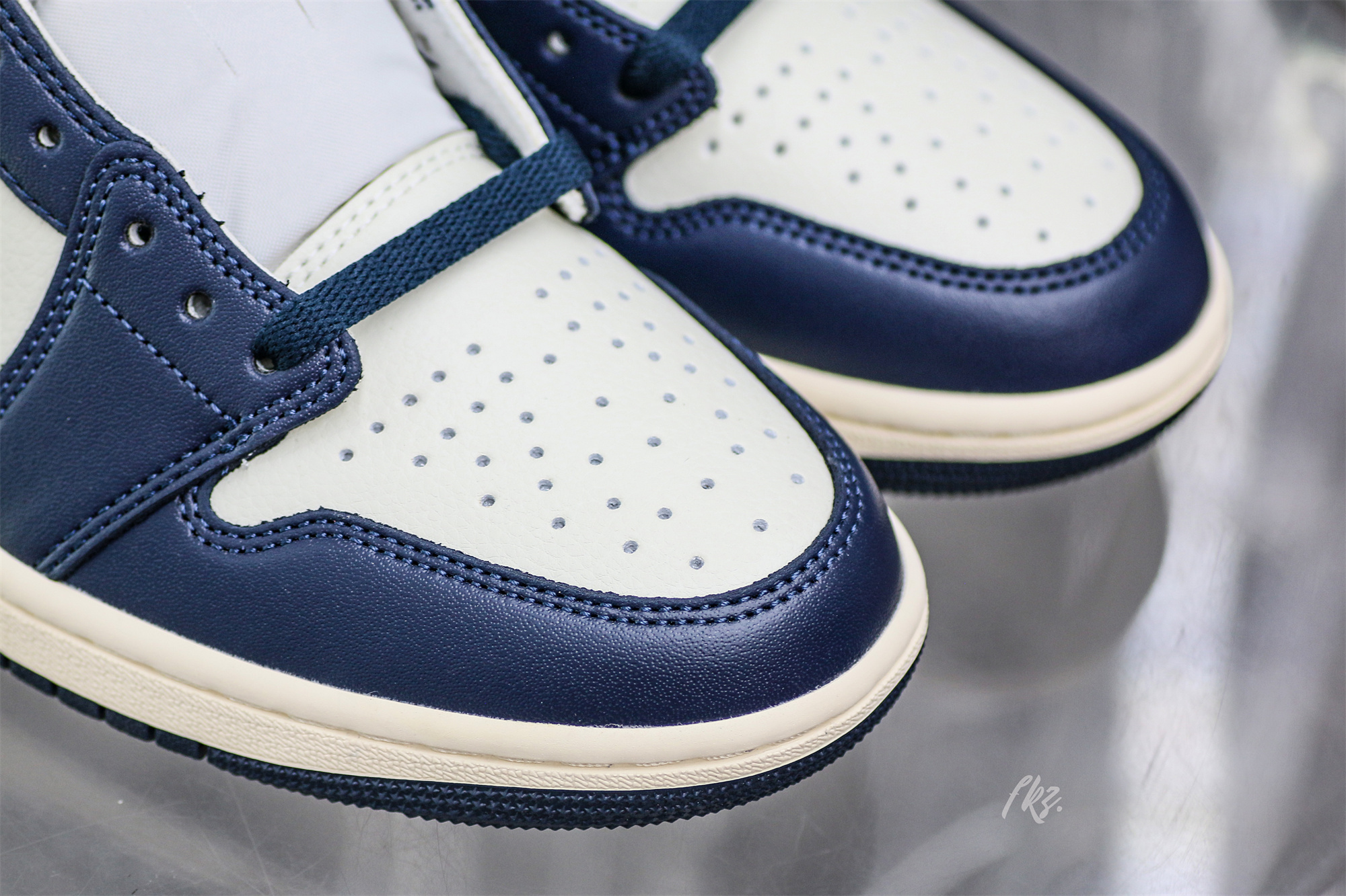 Air Jordan 1 Low OG “Obsidian” UNC 2025