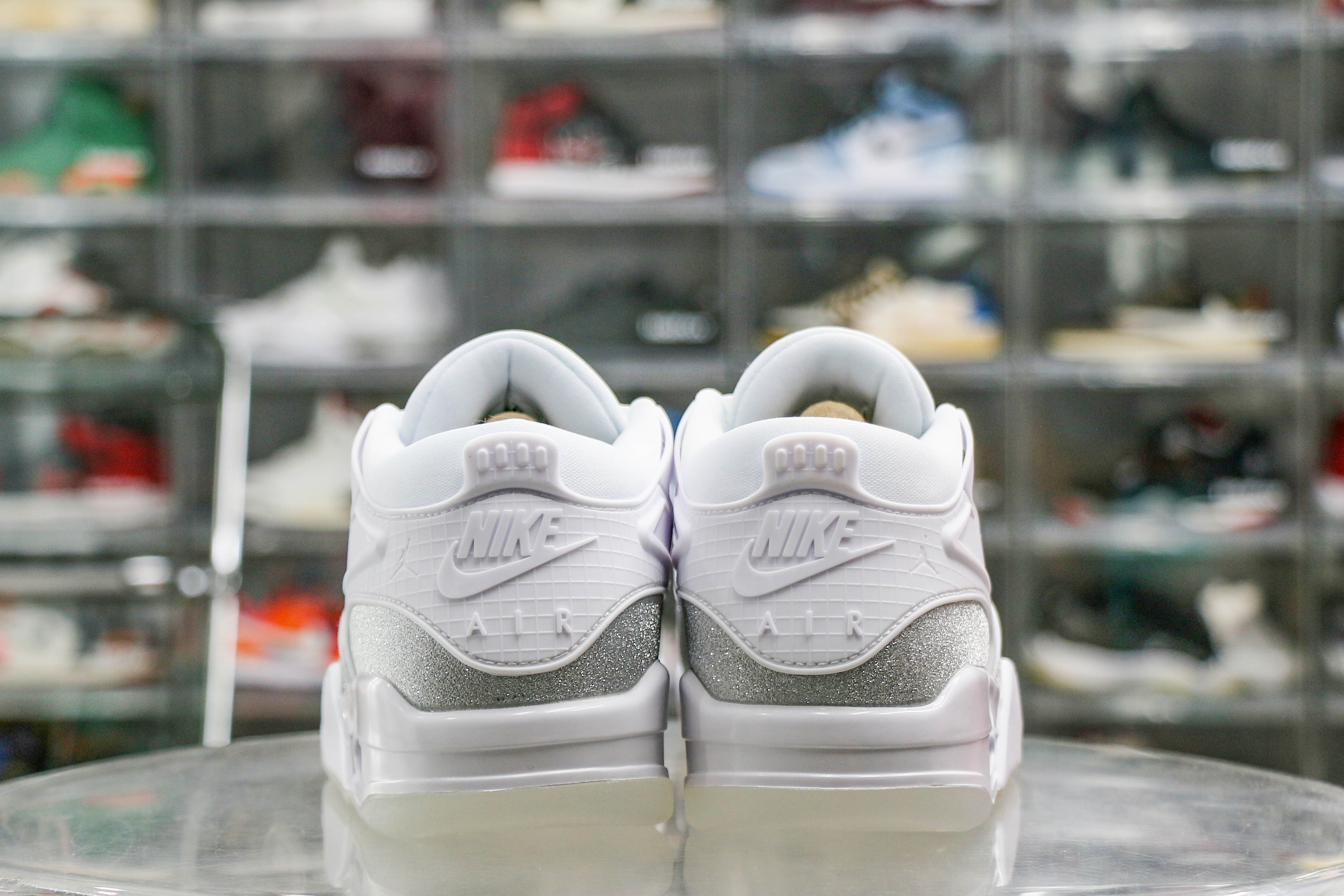 Jordan 4 RM metallic silver