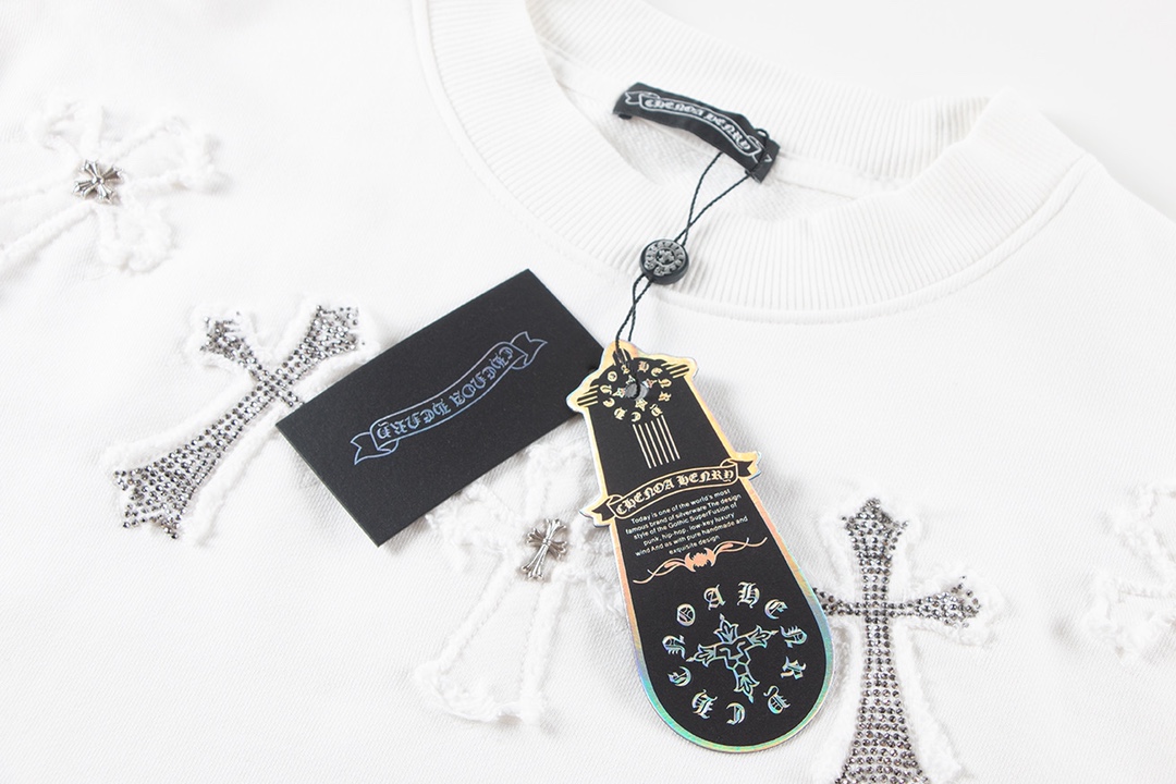 Chrome Hearts latest heavy-weight basic crewneck sweatshirt in white