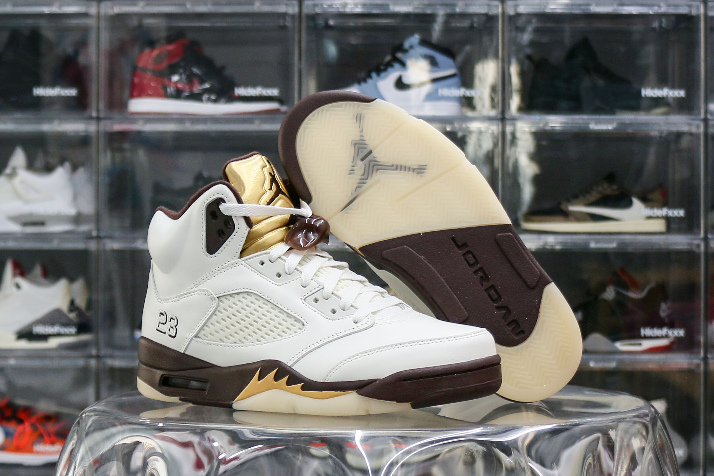 Air Jordan 5 Retro Olympic Gold White Mocha