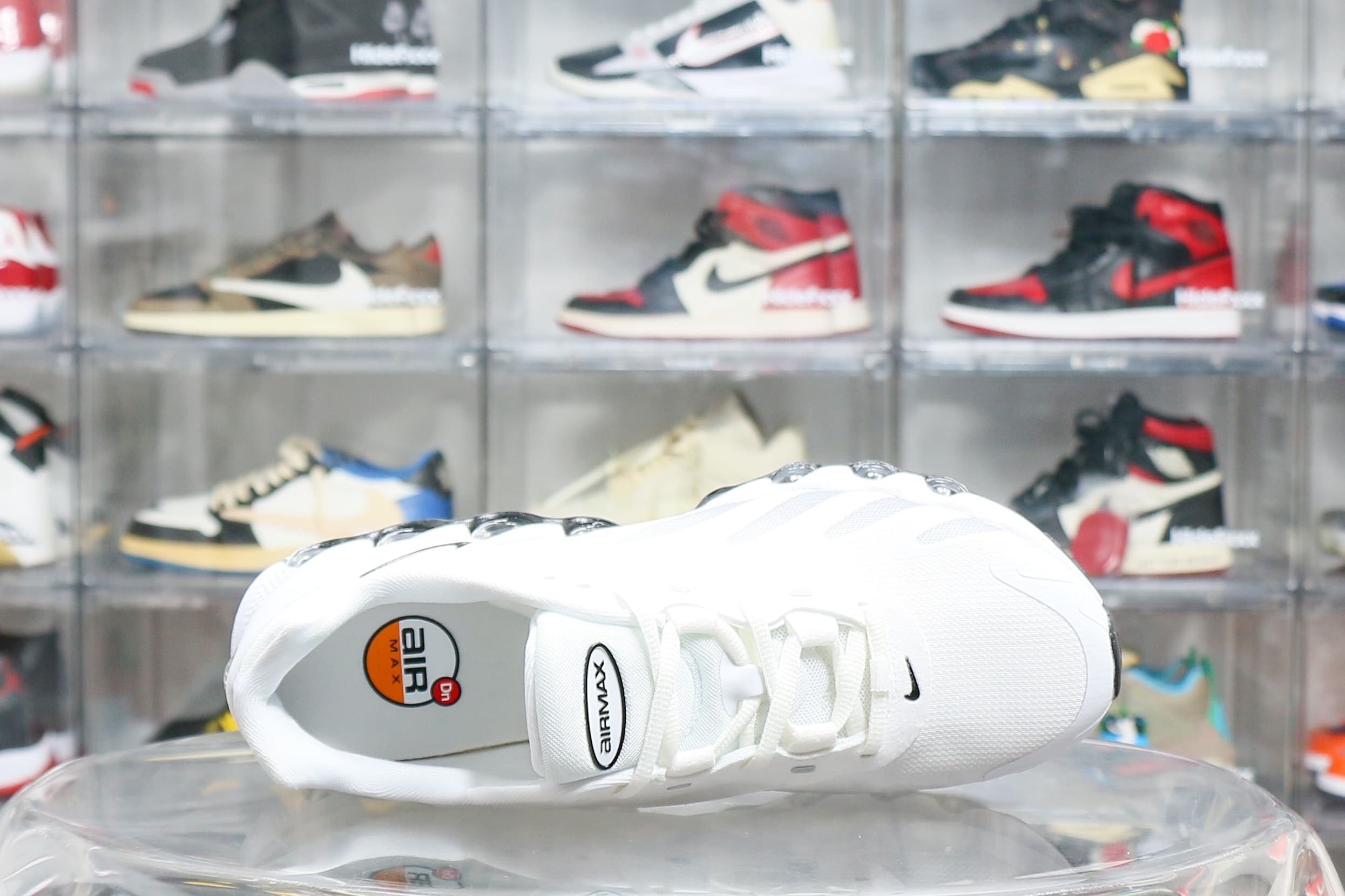 Nike Air Max Dn8 White Black (2025)